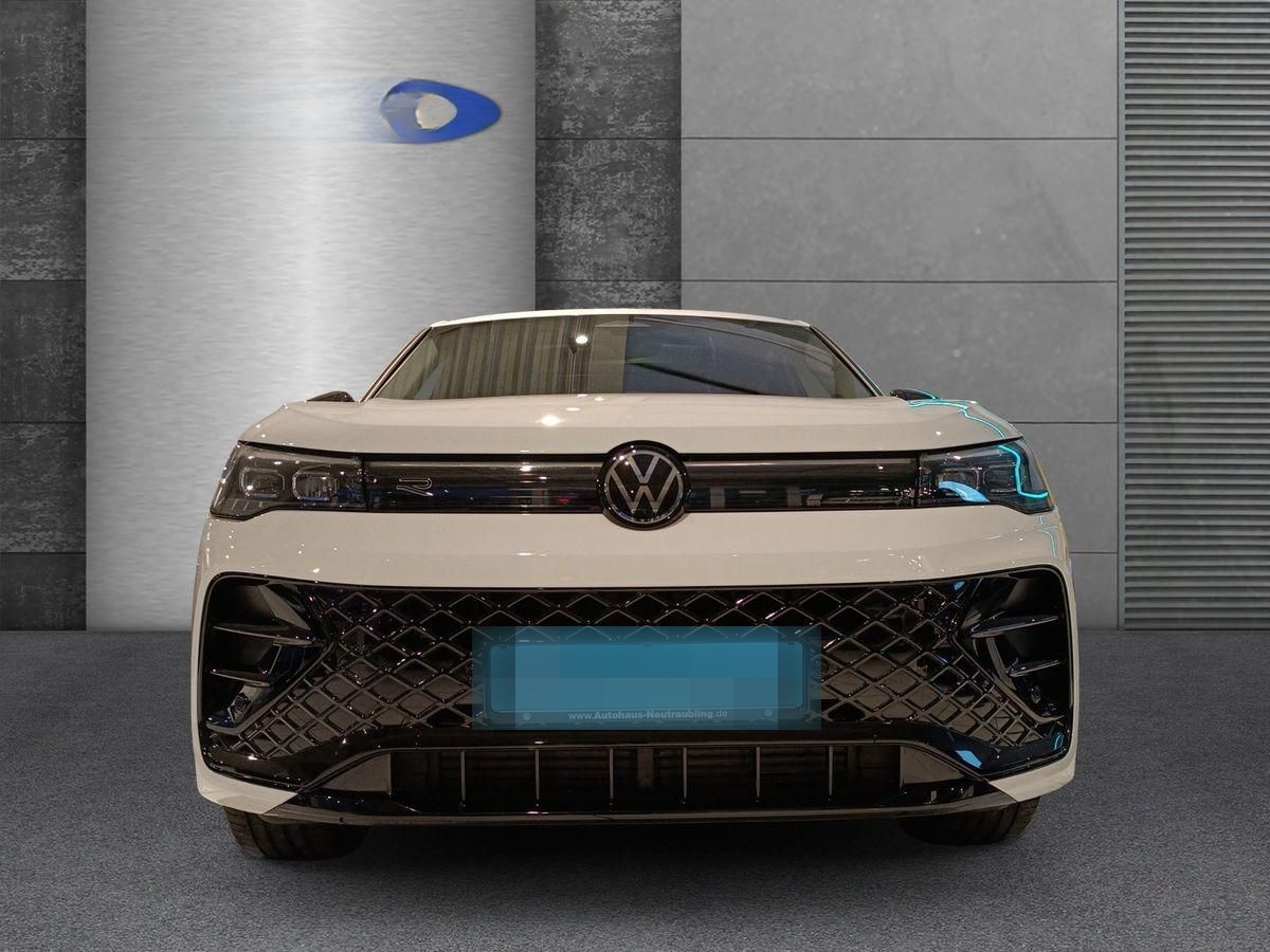 Volkswagen TIGUAN 1.5 eTSI "R-LINE" 150 PS DSG+NAVI PRO+PAN foto 9