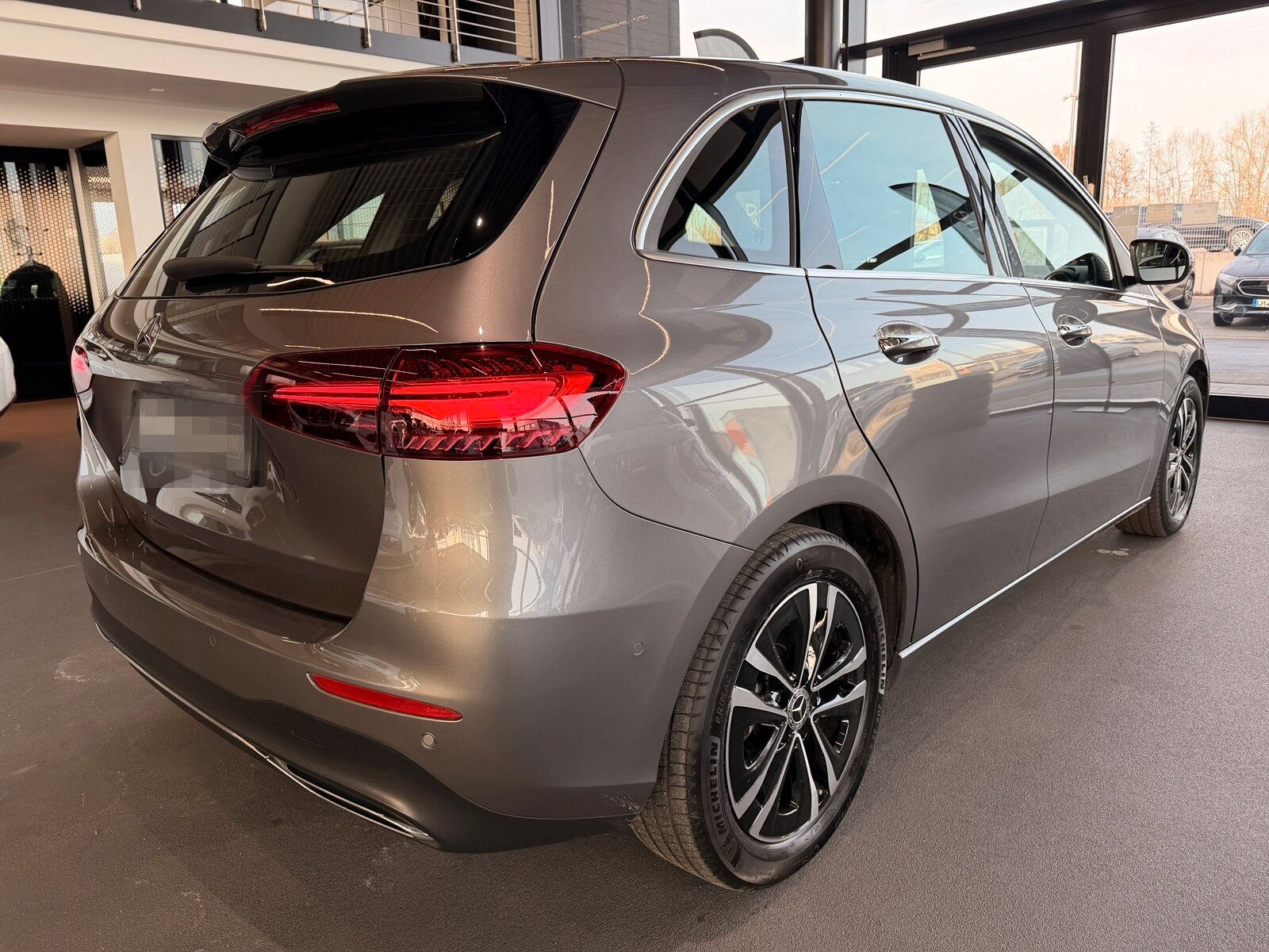 Mercedes-Benz B 200 PROGRESSIVE ADVANCED+ VZA WINTERP SMARTPHO foto 4