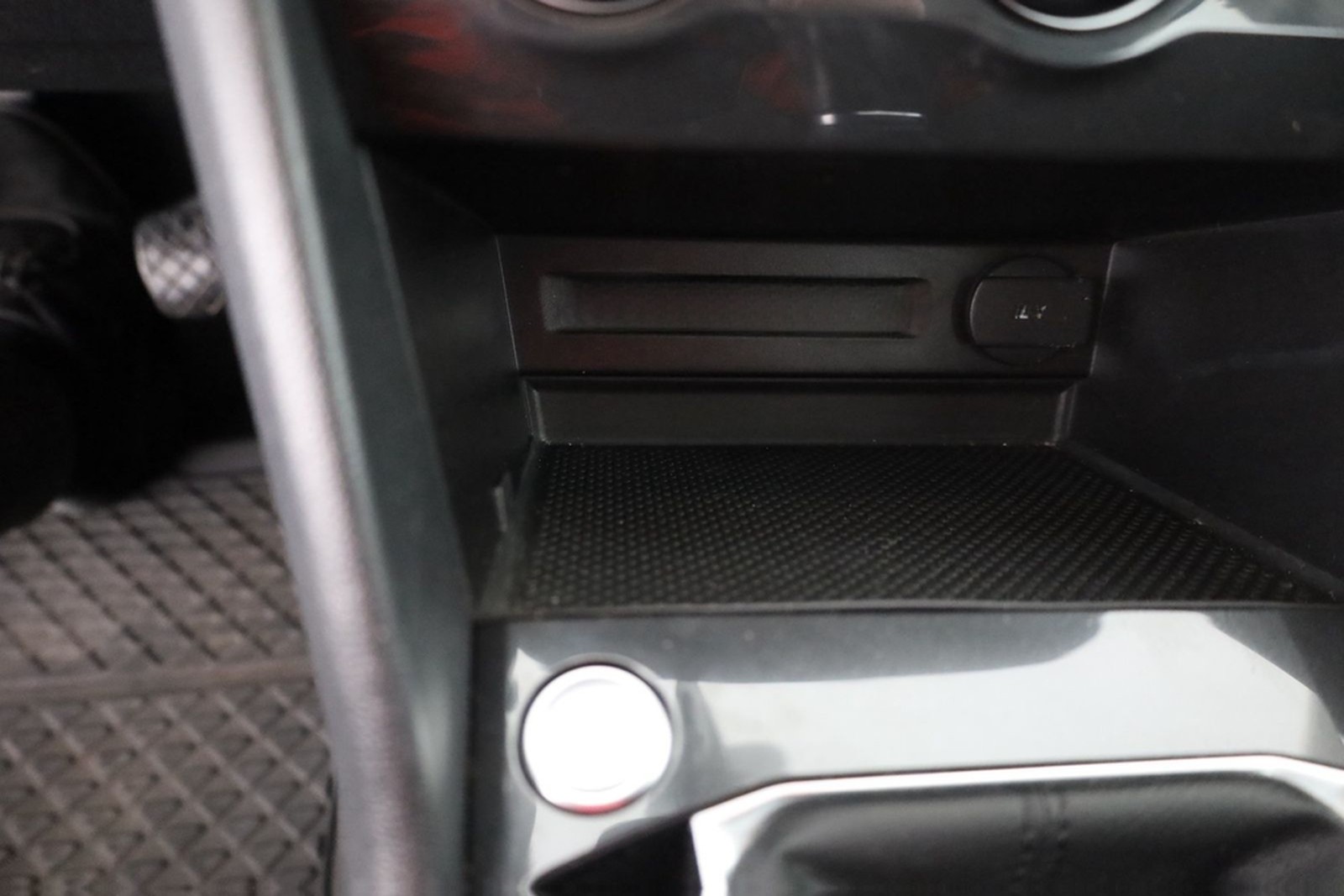 Volkswagen Tiguan 1.4 TSI LED Sitzheizung Tempomat PDC USB foto 13