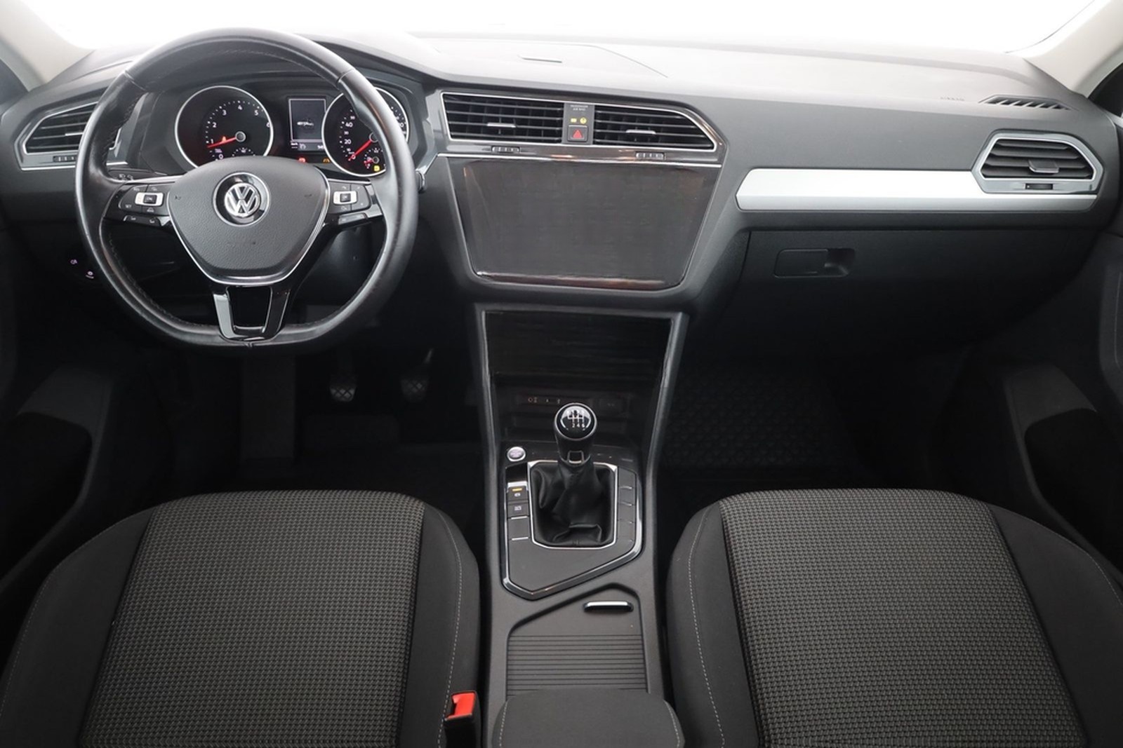 Volkswagen Tiguan 1.4 TSI LED Sitzheizung Tempomat PDC USB foto 9