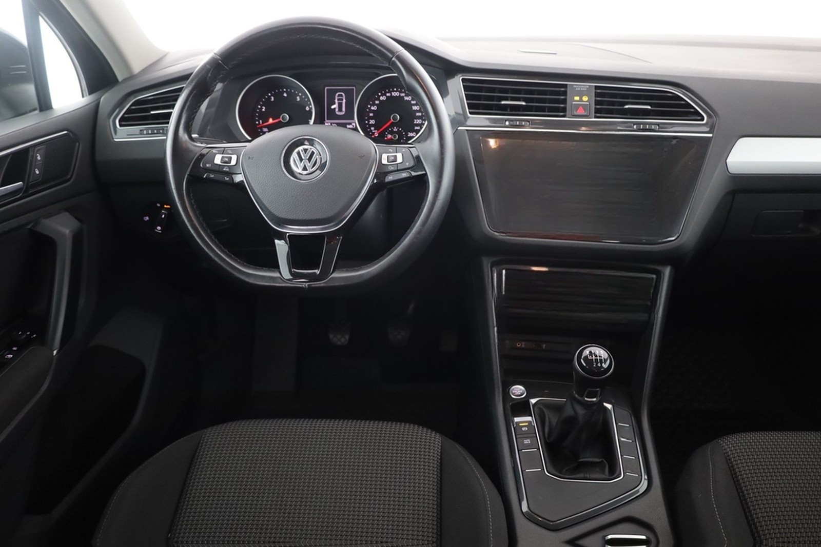 Volkswagen Tiguan 1.4 TSI LED Sitzheizung Tempomat PDC USB foto 10