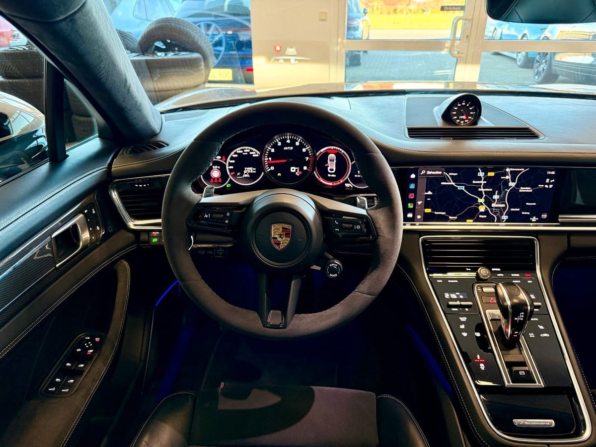Porsche Panamera GTS Sport Turismo Panorama ACC HeadUp foto 18