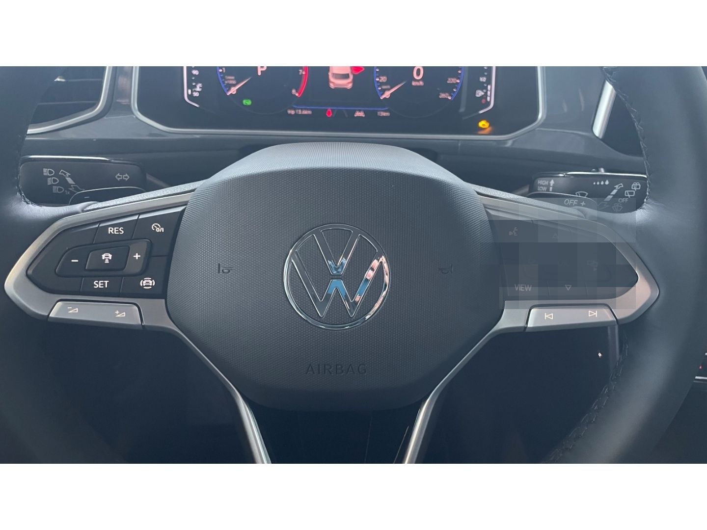 Volkswagen T-Roc Style 1.5 TSI AHK Navi el.Hecklappe ACC IQ foto 22
