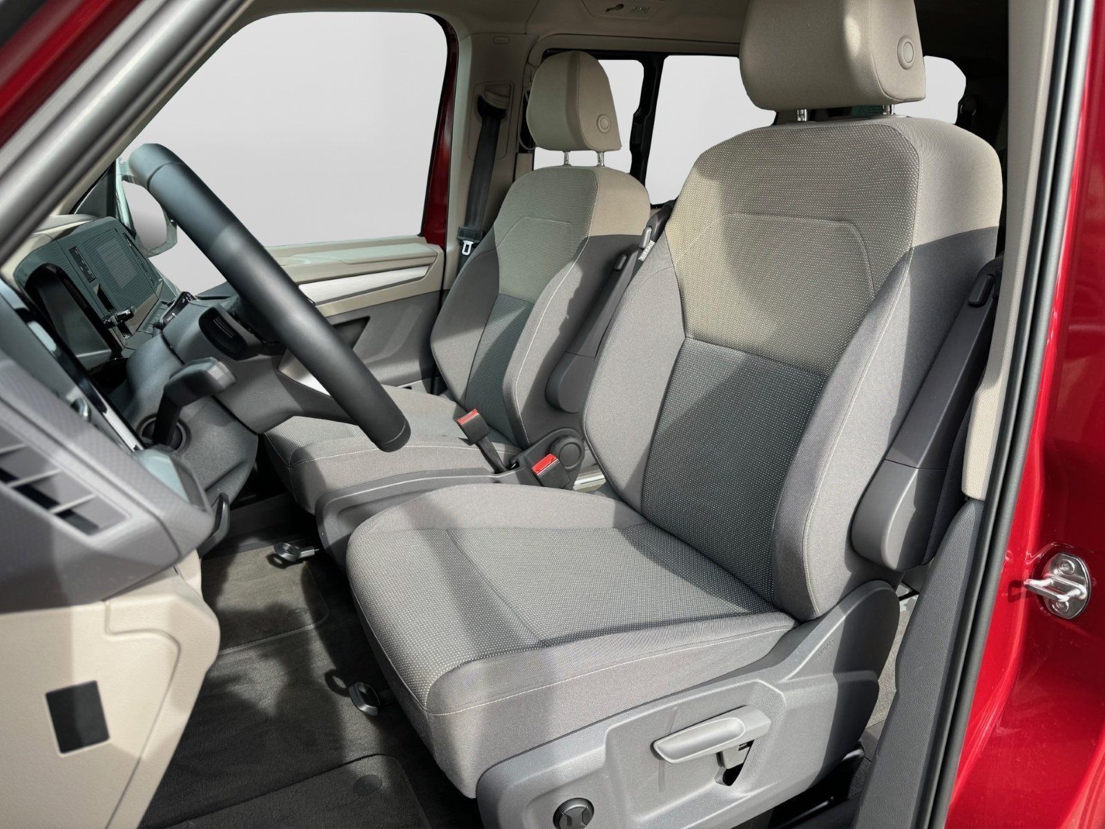 Volkswagen T7 Multivan KÜ 2.0 TSI DSG Life 7-S. LED NAVI AH foto 6