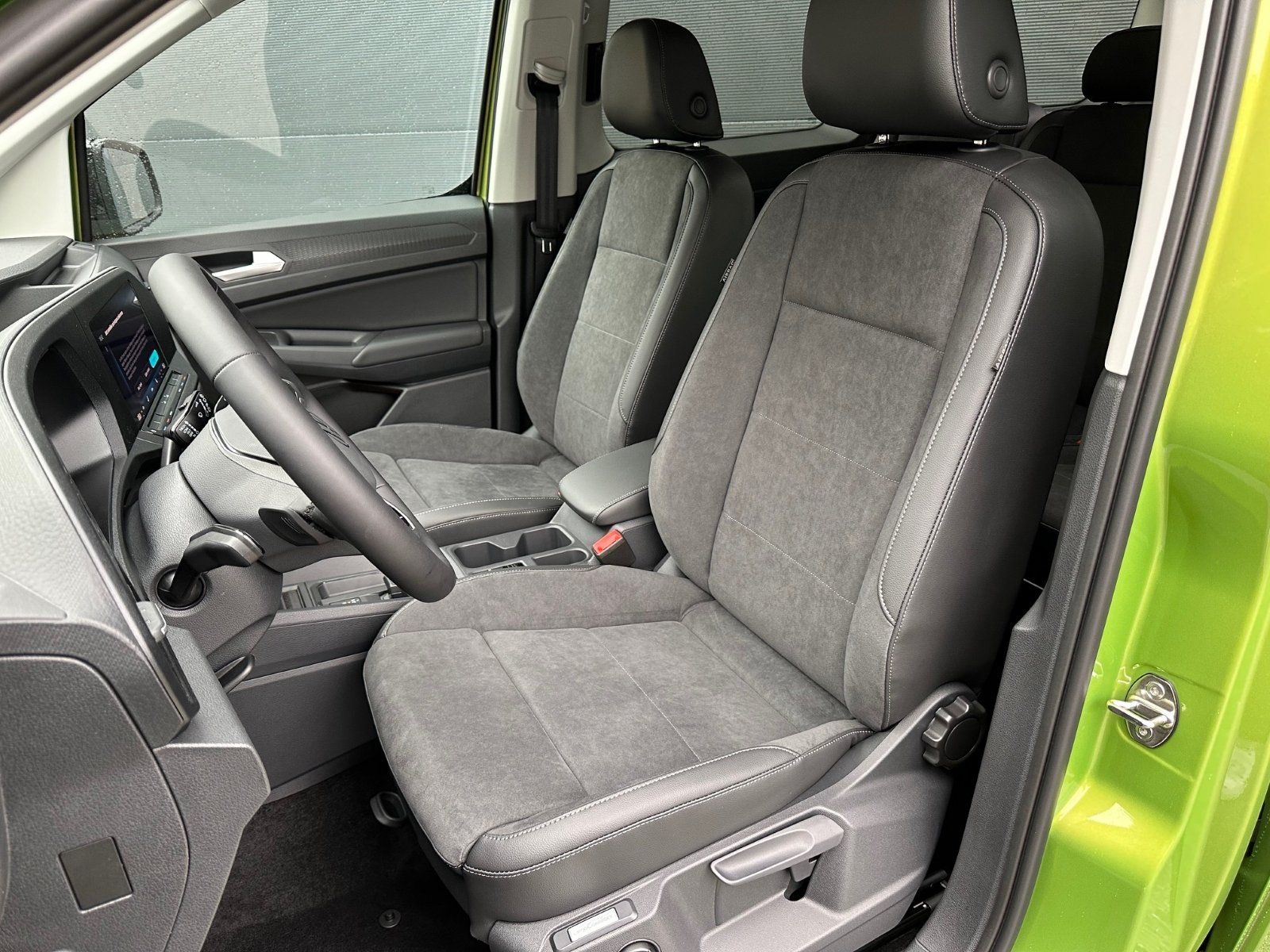 Volkswagen Caddy Maxi 2.0 TDI DSG Edition 7-S. LED NAVI AHK foto 6