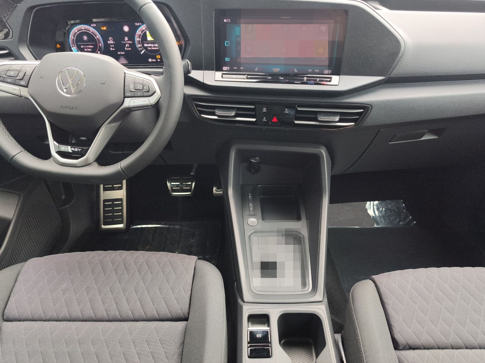 Volkswagen Caddy 1.5 TSI DSG Energy LED NAVI 5-J-GAR 17 PAR foto 16