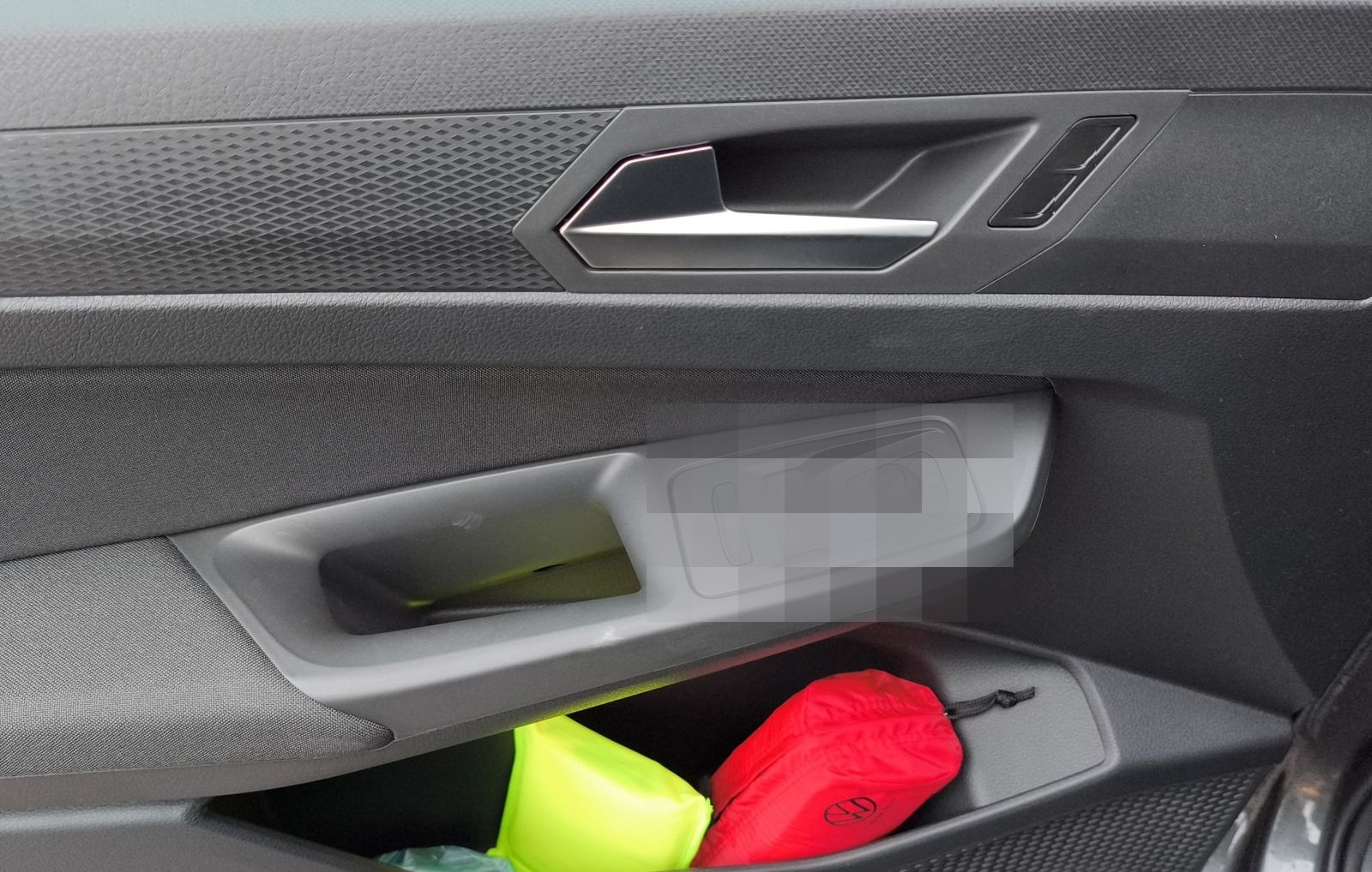 Volkswagen Caddy 1.5 TSI DSG Energy LED NAVI 5-J-GAR 17 PAR foto 12