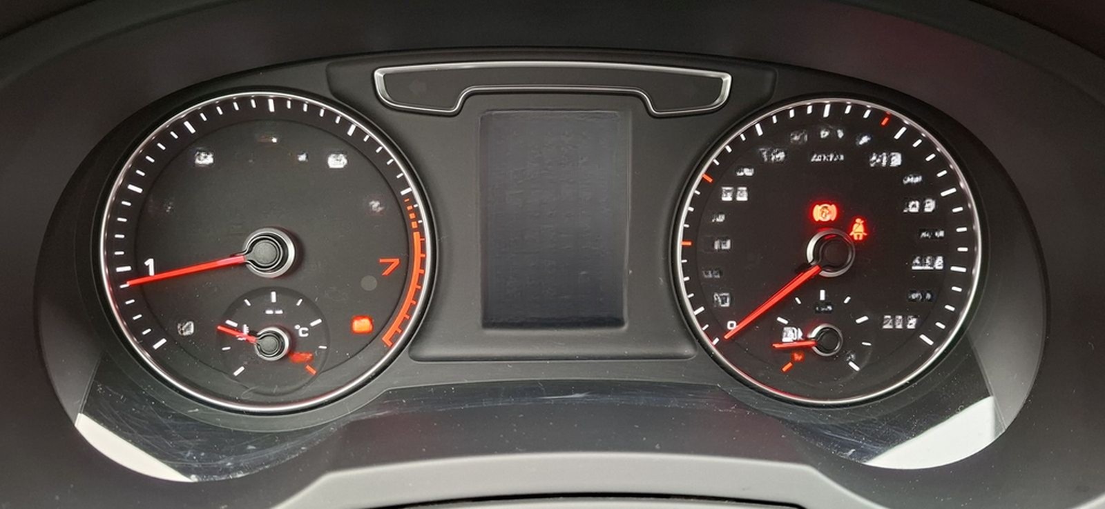 Audi Q3 1.4 TFSI Bi-Xenon Sitzheizung AHK PDC Klima foto 14