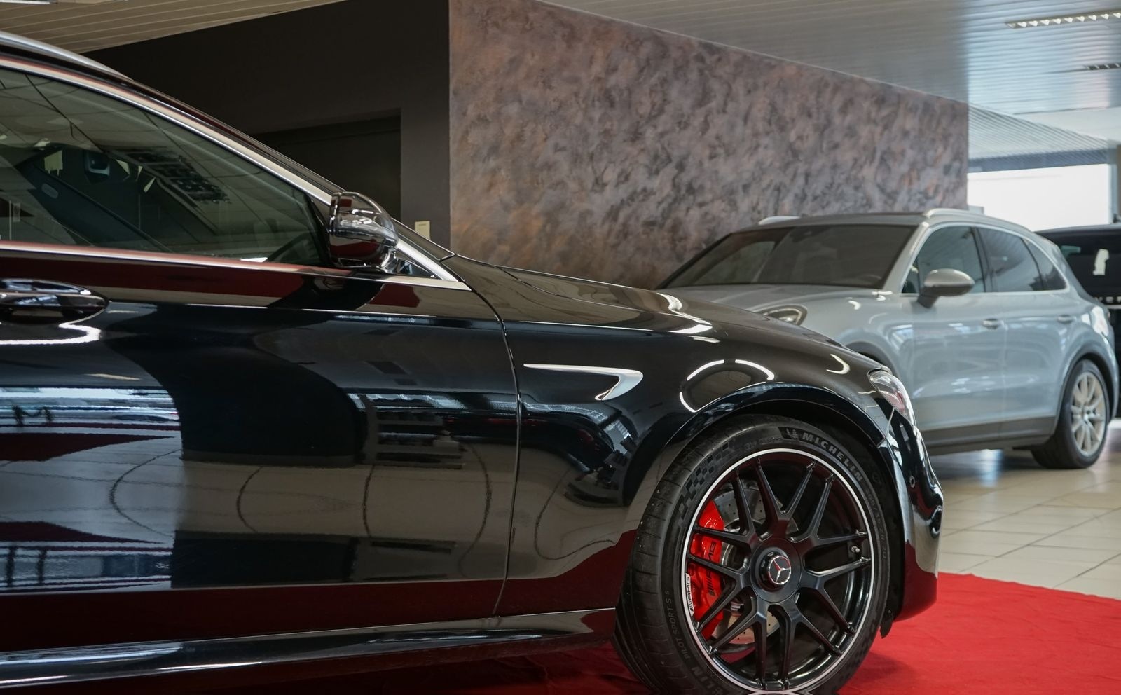 Mercedes-Benz E 63 AMG 4M MWST LED Widescreen Pano Burmester foto 12