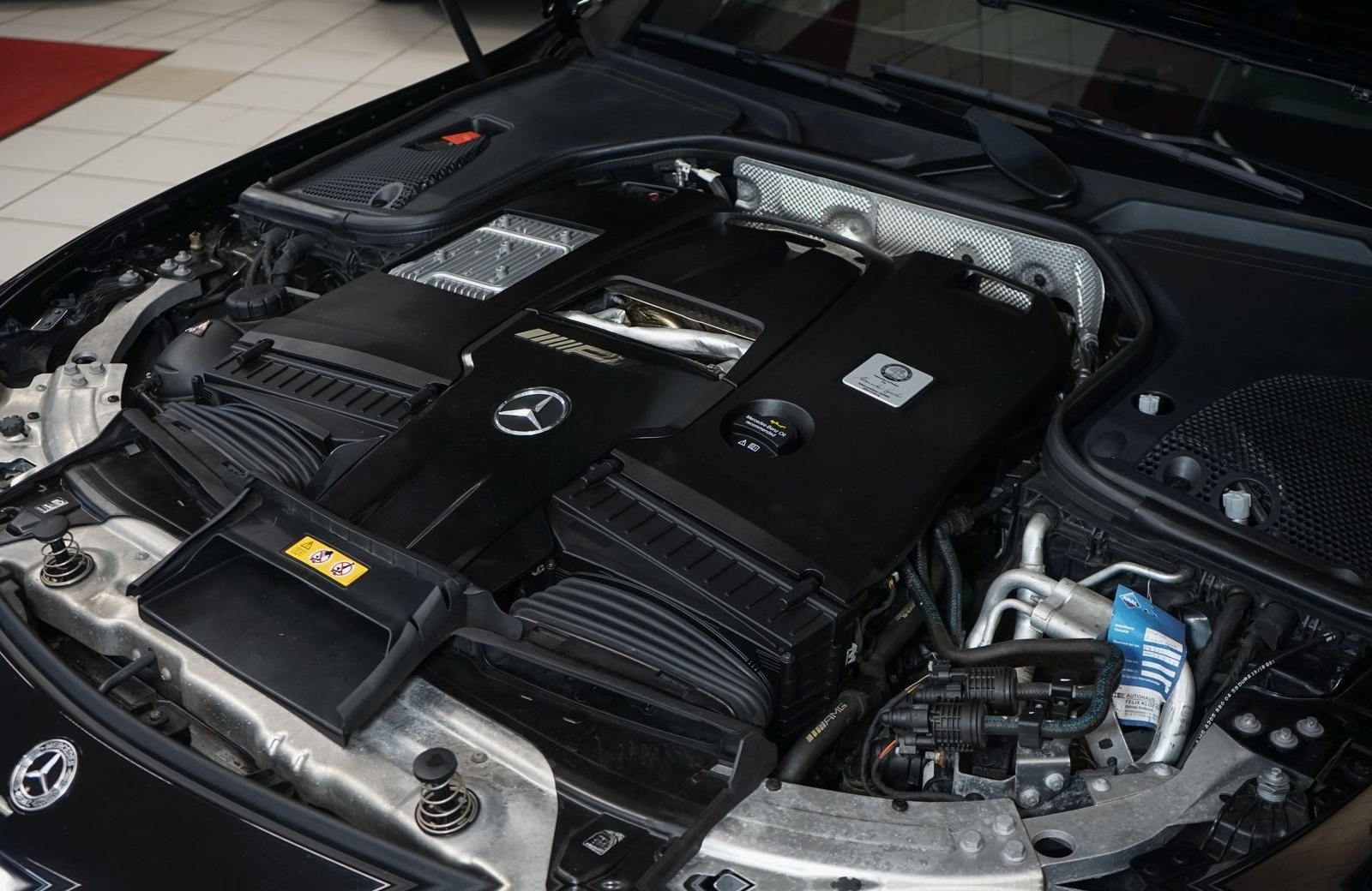 Mercedes-Benz E 63 AMG 4M MWST LED Widescreen Pano Burmester foto 45