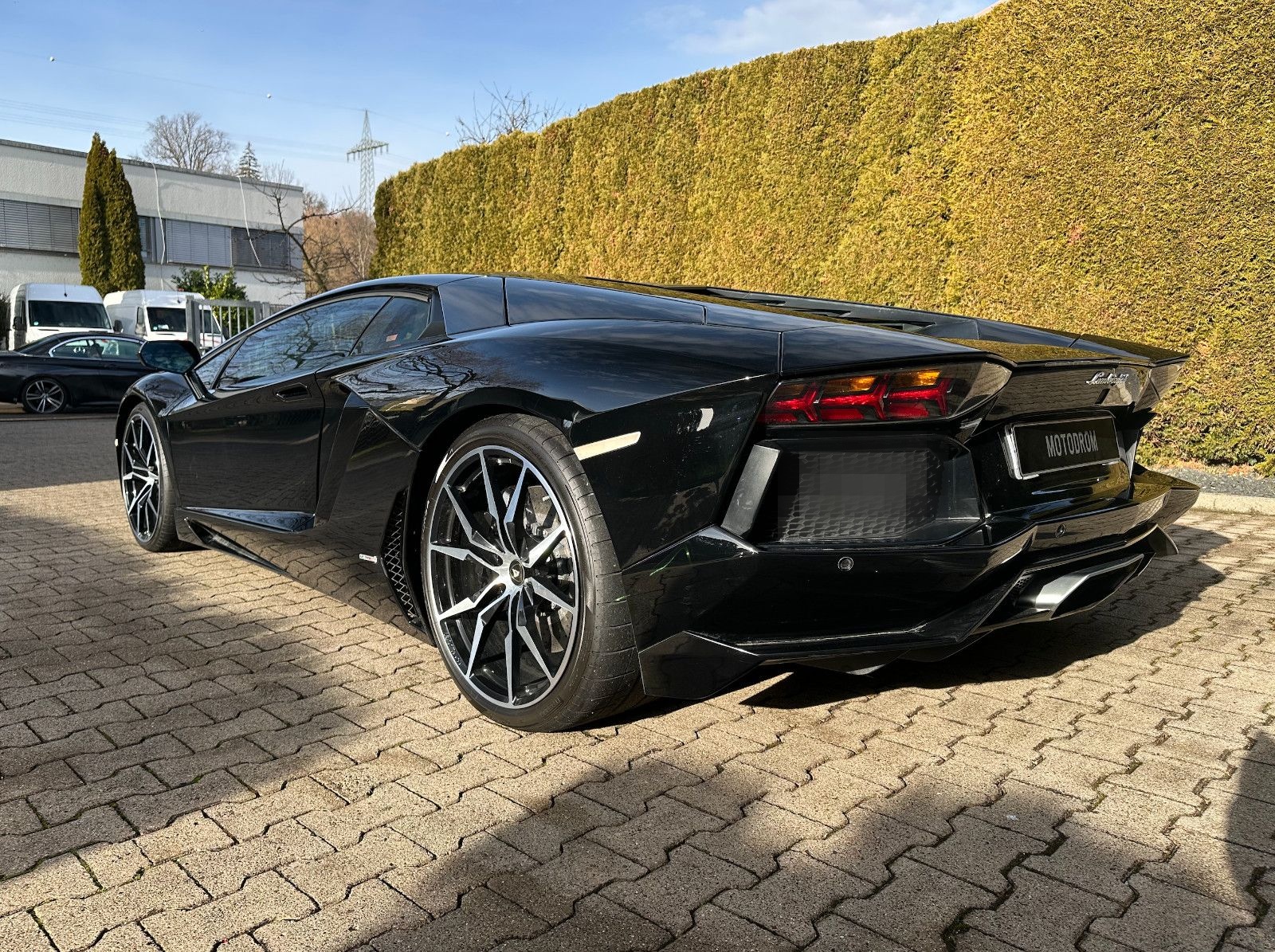 Lamborghini Aventador LP 700-4 foto 2