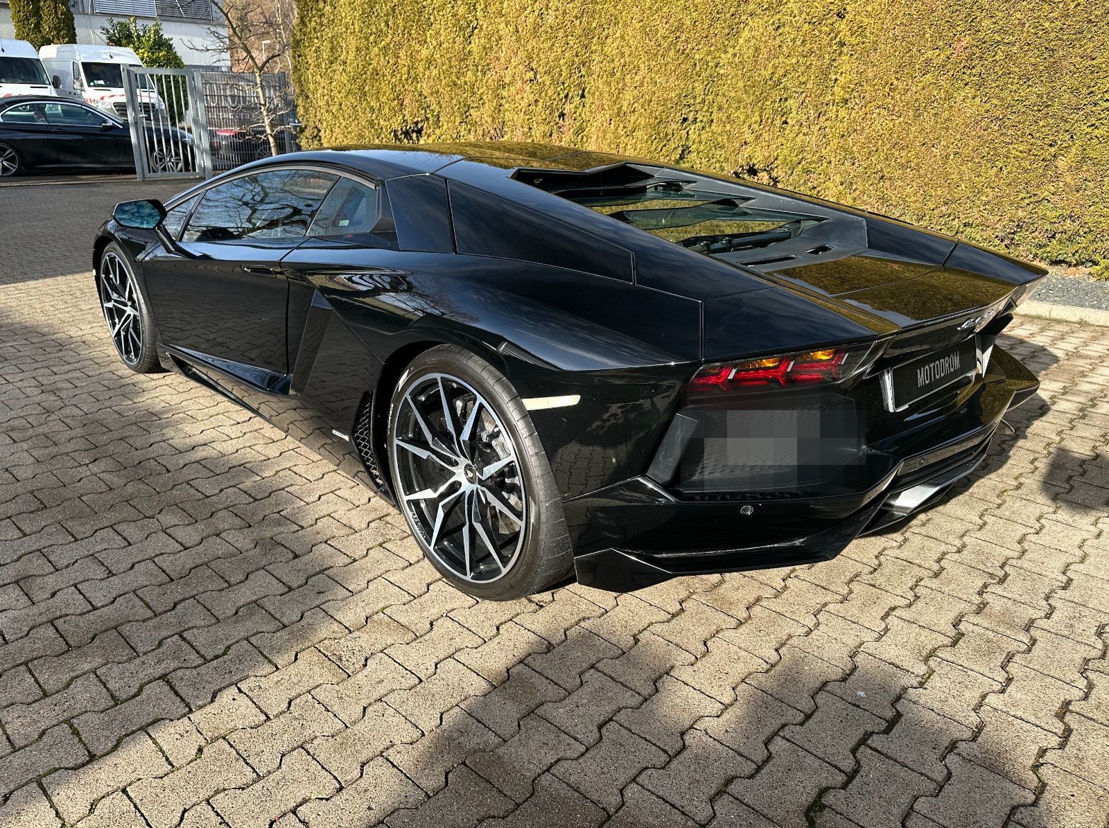 Lamborghini Aventador LP 700-4 foto 3