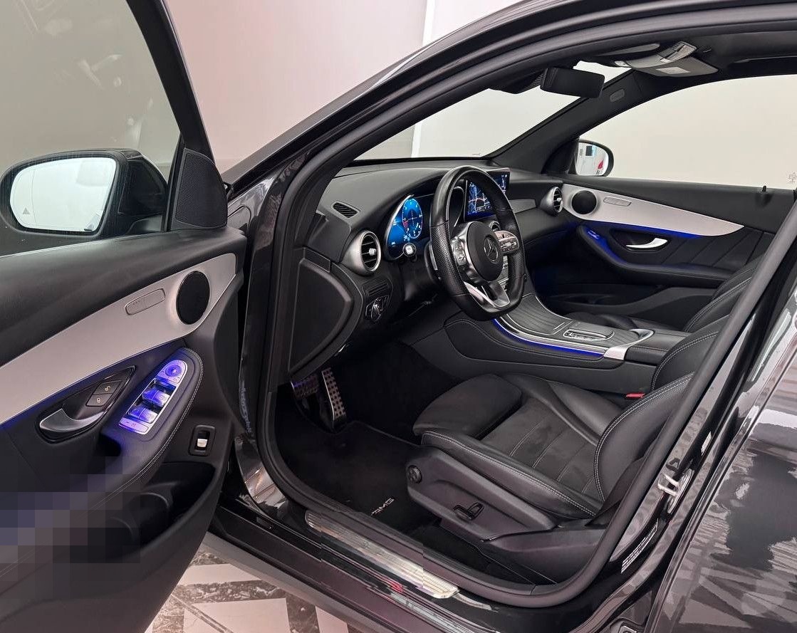 Mercedes-Benz GLC 220 d 4Matic AMG Interieur Panorama 360° foto 7