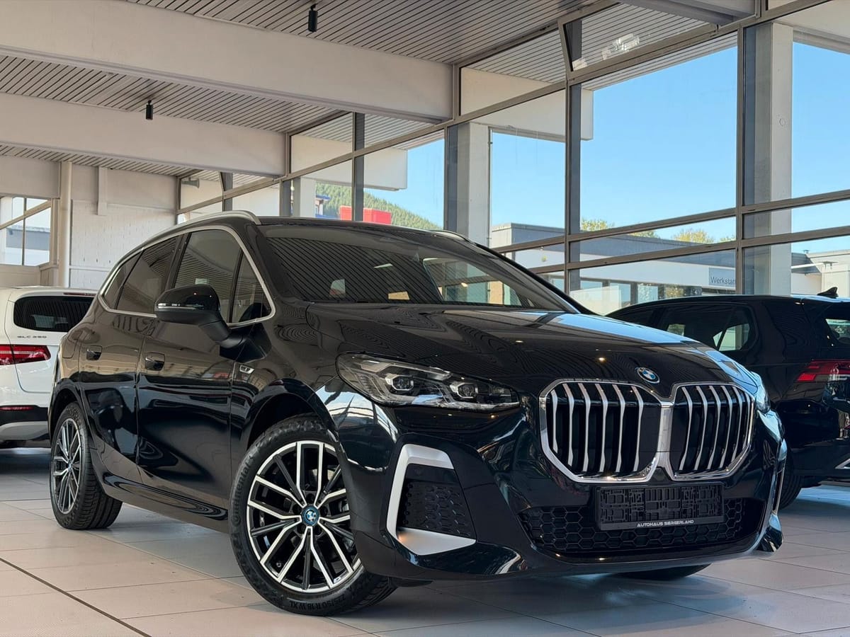 BMW 225 Active Tourer xDrive M Sportpaket/360 Kamera foto 2