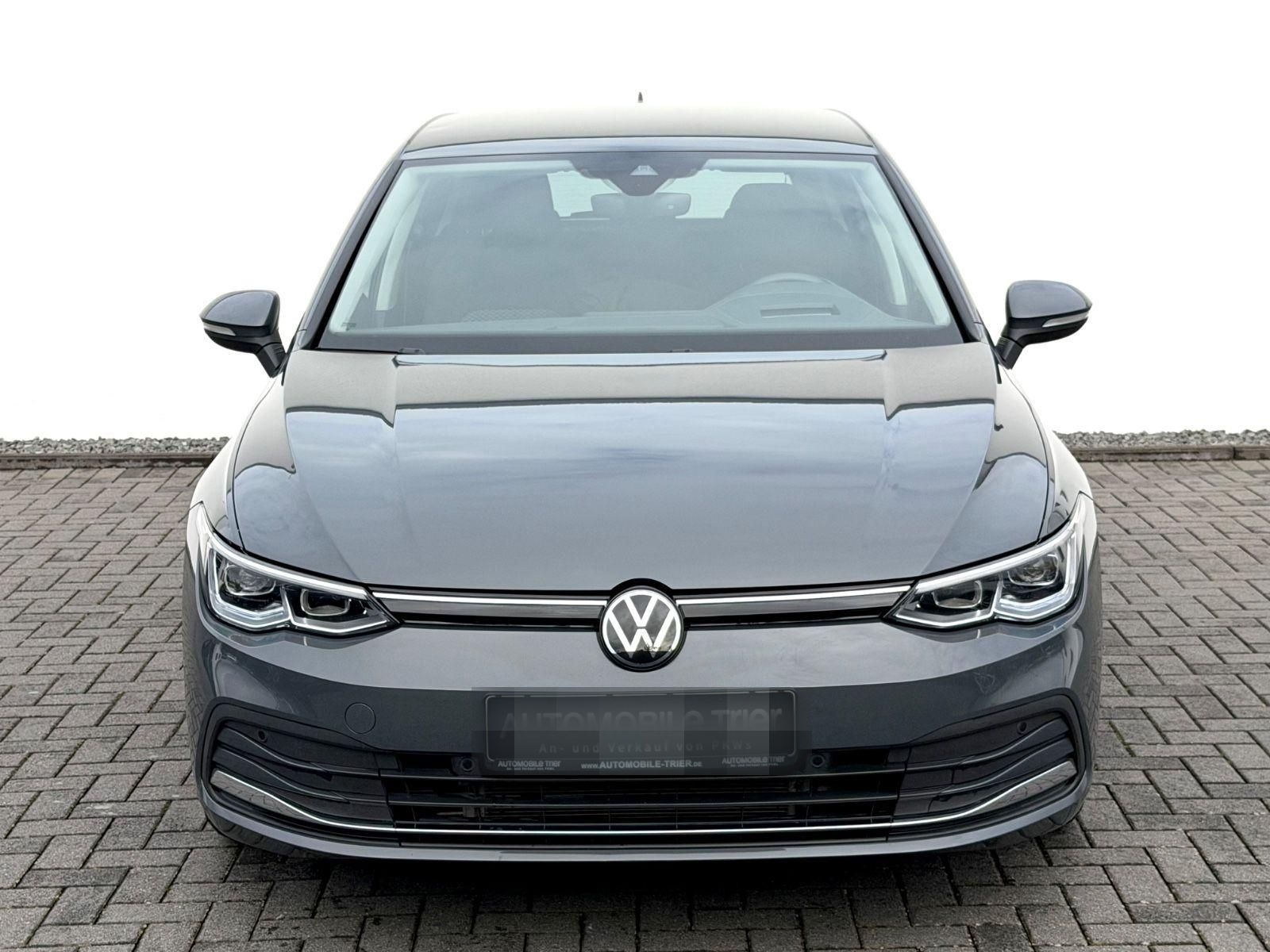 Volkswagen Golf 8 Lim. 1.5 TSI /NAVI/LED/ACC/HUD/CAM/GARANT foto 2