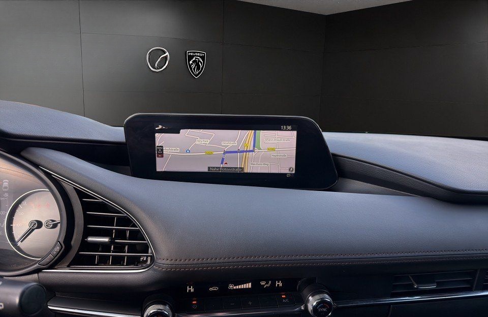 Mazda 3 Selection Automatik BOSE LEDER KAMERA foto 14