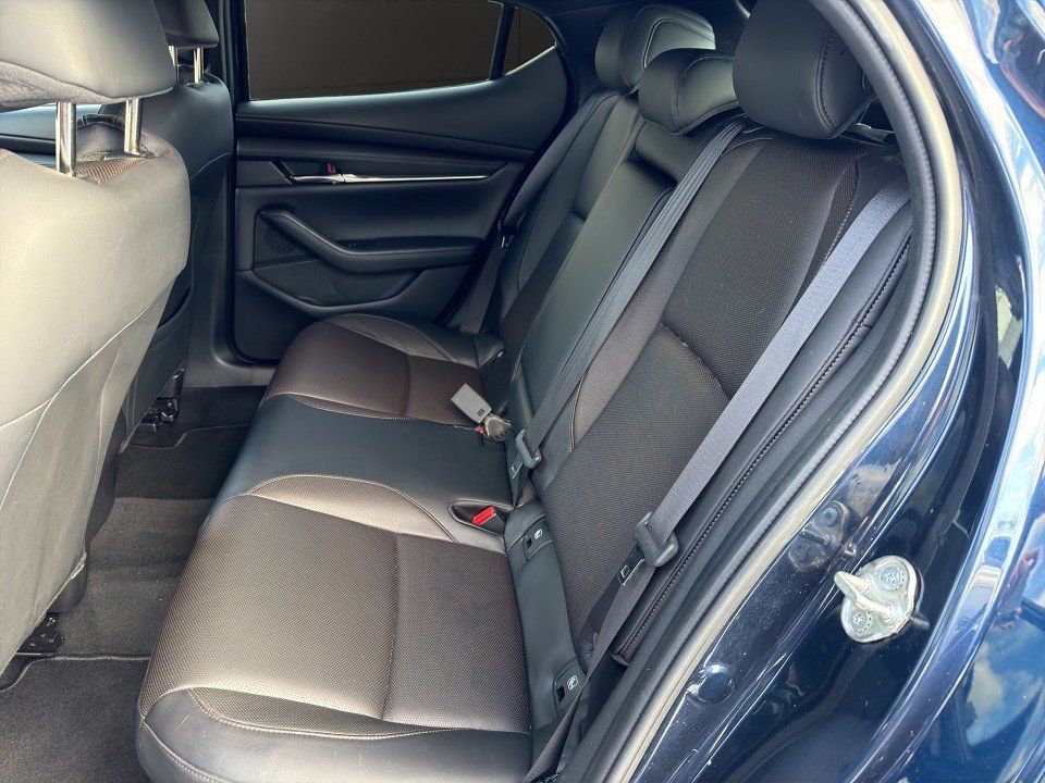 Mazda 3 Selection Automatik BOSE LEDER KAMERA foto 8