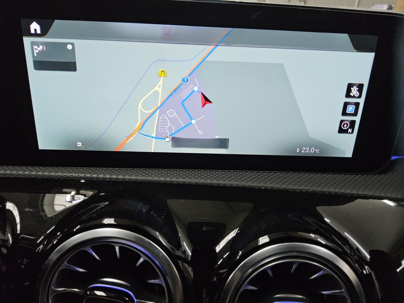 Mercedes-Benz A 200 Lim. AMG-Line Navi LED MBUX+ Kamera AHK foto 7