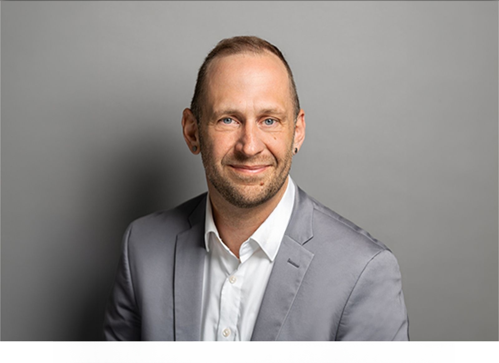 Volkswagen Tiguan 2.0 TSI R DSG 4M., Perform. Abgas, Navi, foto 18