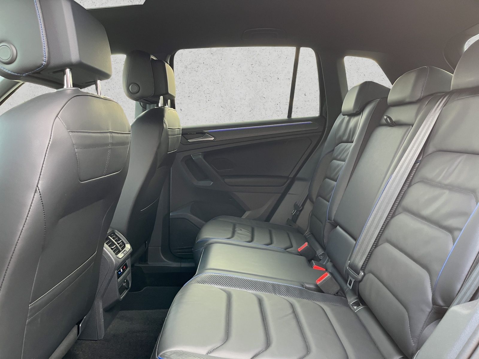 Volkswagen Tiguan 2.0 TSI R DSG 4M., Perform. Abgas, Navi, foto 10