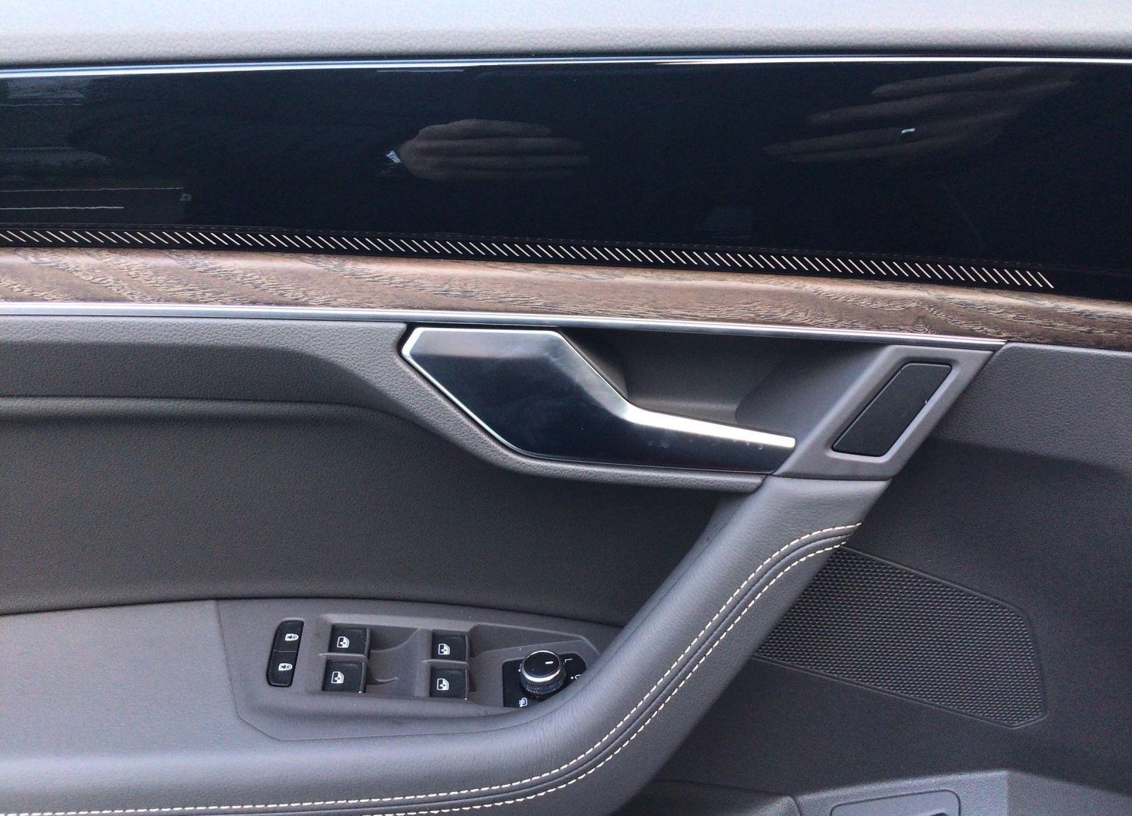 Volkswagen Touareg 3.0 TDI ELEGANCE LUFT LEDER KEYLESS KAME foto 8