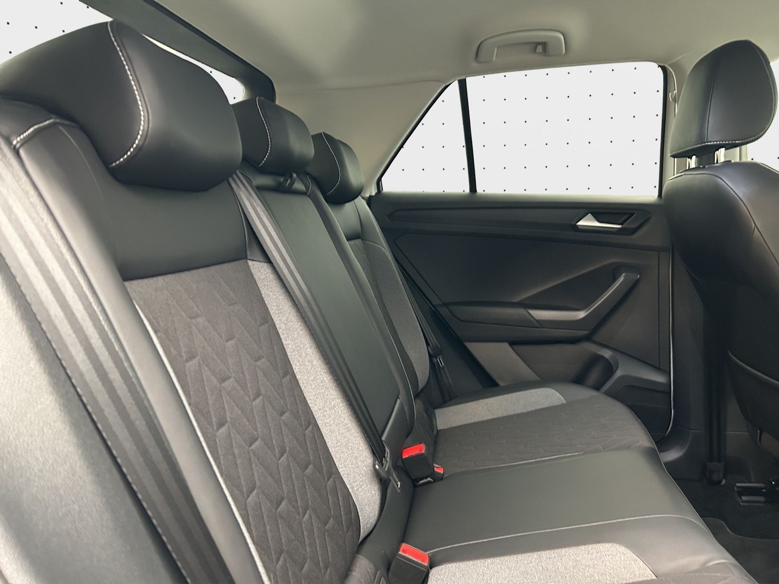 Volkswagen T-ROC 2.0 TDI DSG GOAL*AHK*KAMERA*NAVI*LED*17ZOL foto 15