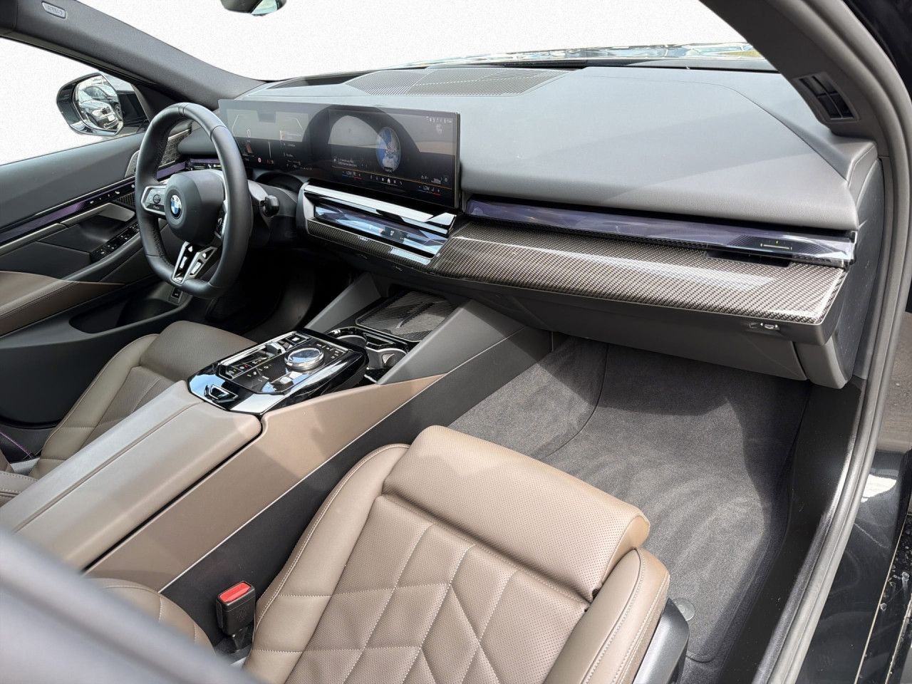 BMW 540d xDr. MSport AHK Pano DrAssPr PaAss+ adapLED foto 10