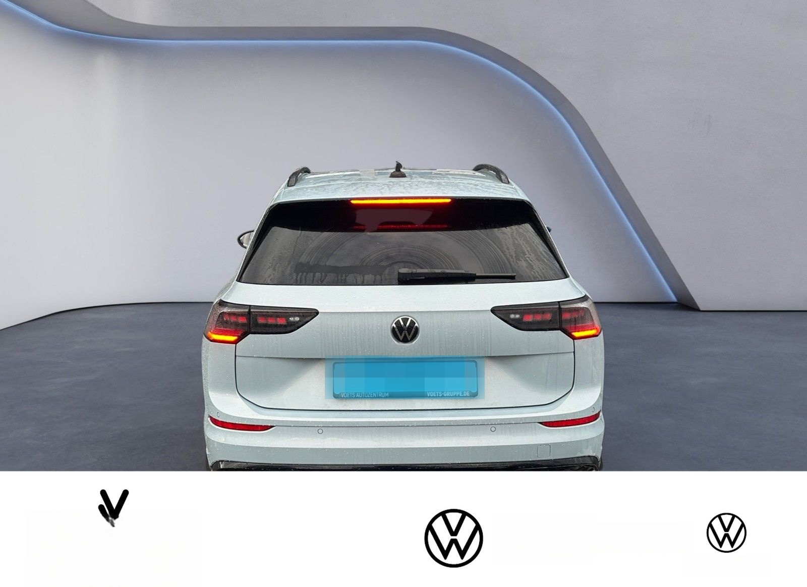 Volkswagen Golf VIII Variant R-Line 2.0 TDI DSG AHK+KEYLESS foto 5