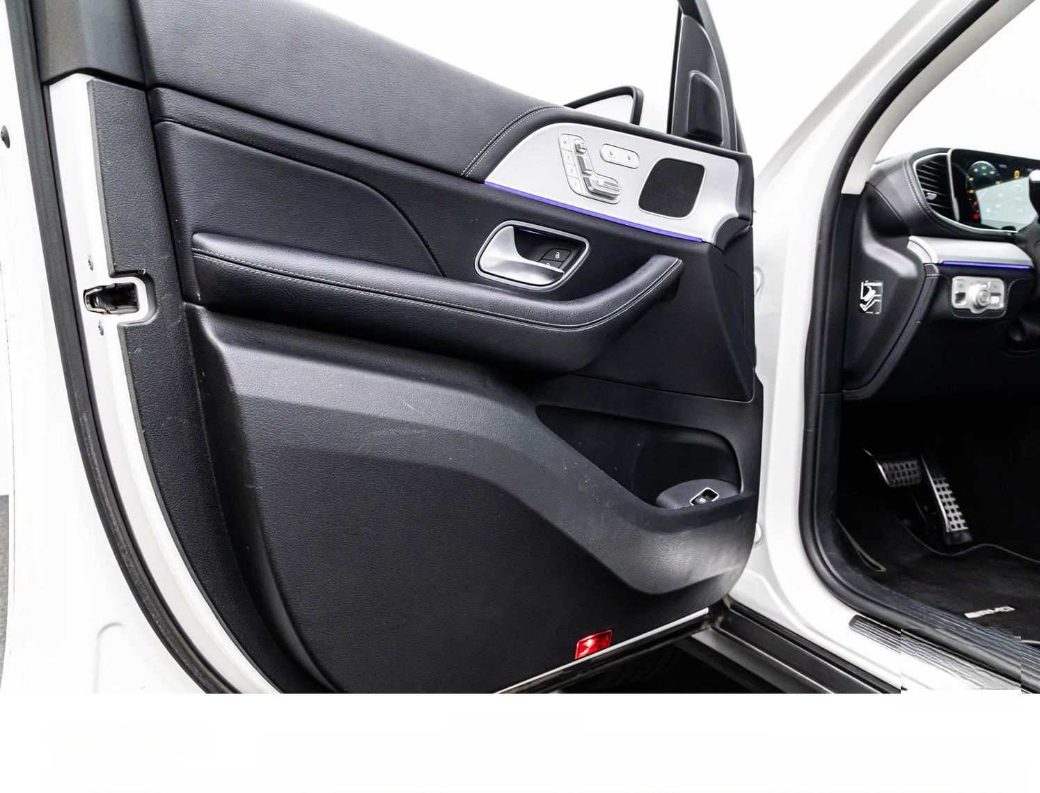 Mercedes-Benz GLE 350de 4MATIC DISTRO+/HuD/MEMORY/MULTI/KAMERA foto 14