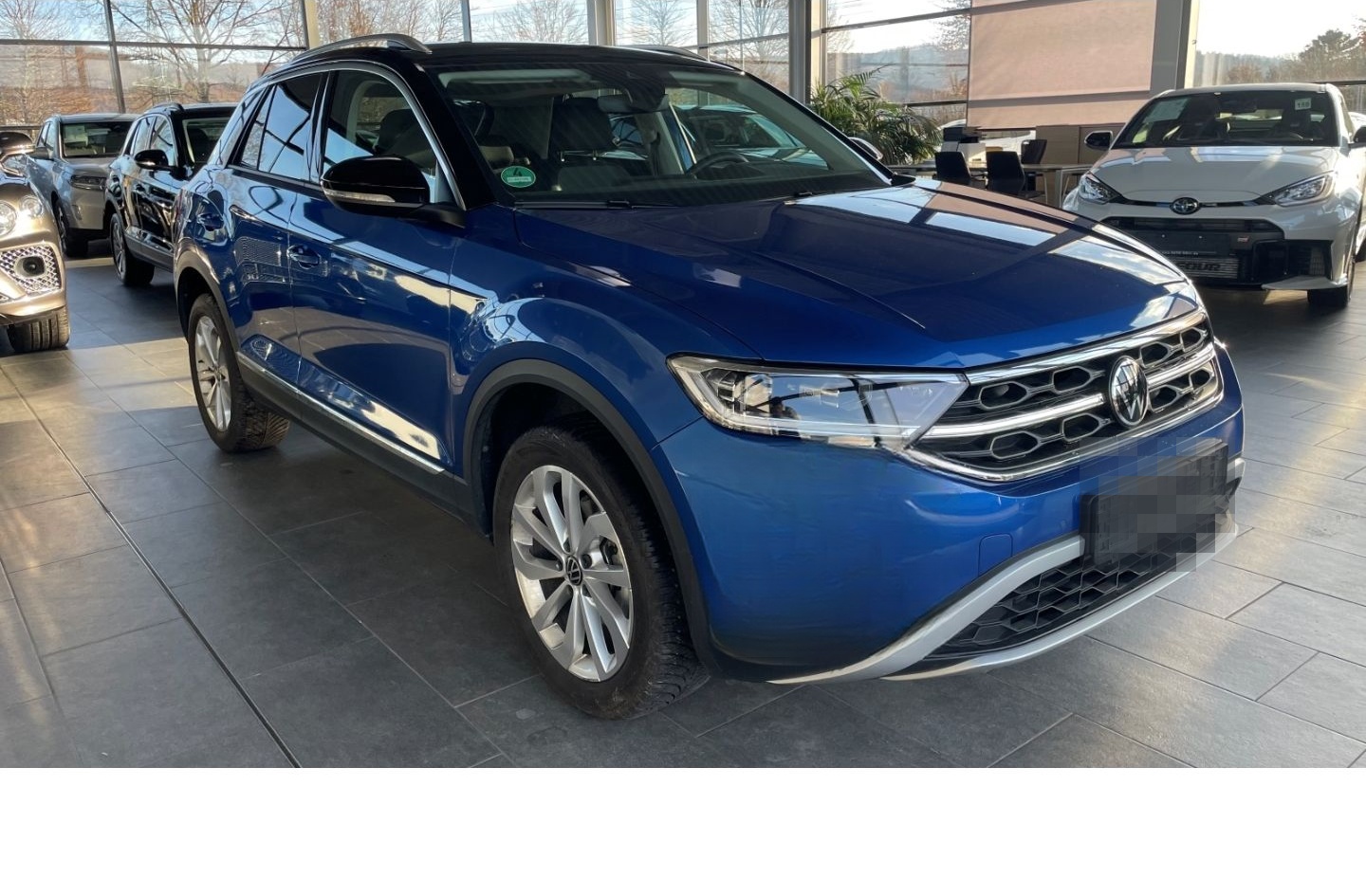 Volkswagen T-Roc Style 1.5 TSI AHK Navi el.Hecklappe ACC IQ foto 6