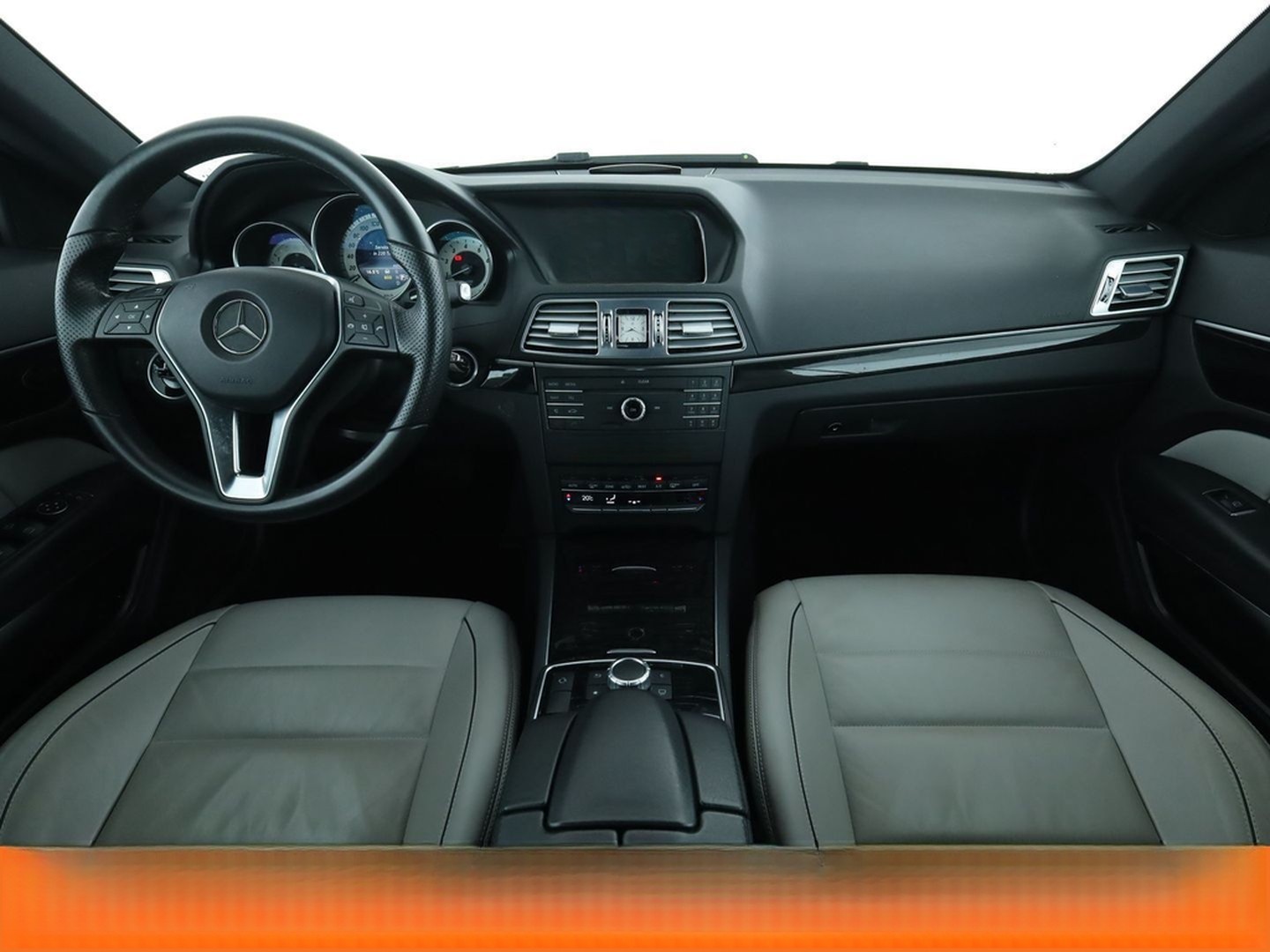 Mercedes-Benz E-Klasse E 250 CGI Aut.*NAVI*TEMPO*PDC*SHZ* foto 14
