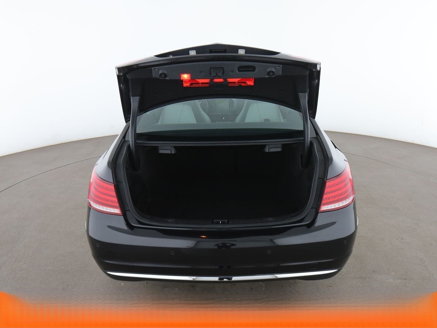 Mercedes-Benz E-Klasse E 250 CGI Aut.*NAVI*TEMPO*PDC*SHZ* foto 17