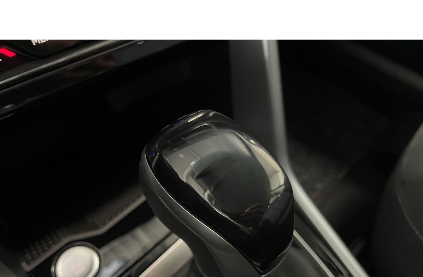 Volkswagen T-Roc Prime 1.5 TSI Navi Keyless LED Kamera ACC  foto 21