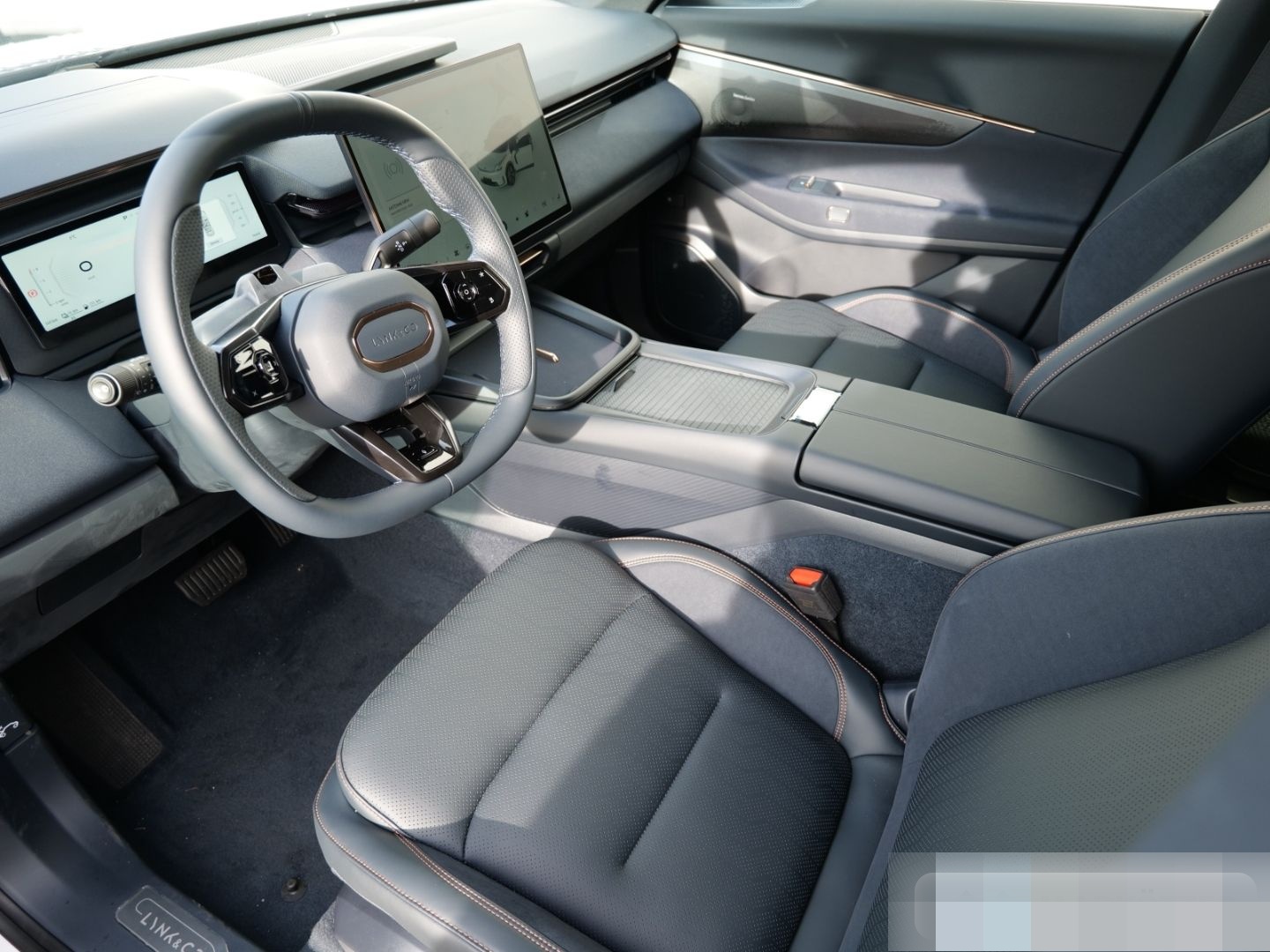 Lynk&Co 08 More/  Finanzierung/ACC/LED-MATRIX/MASSAGE/PA foto 14