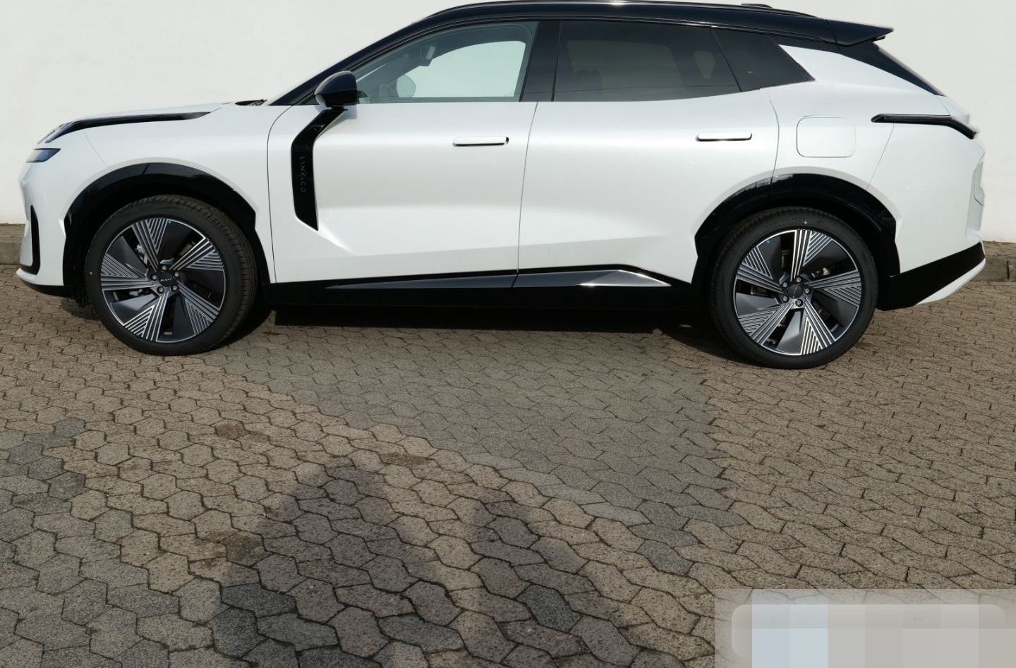 Lynk&Co 08 More/  Finanzierung/ACC/LED-MATRIX/MASSAGE/PA foto 9