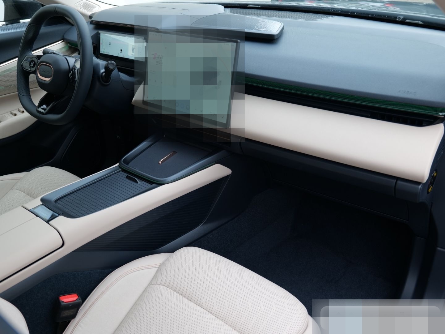 Lynk&Co 08 More/ACC/LED-MATRIX/MASSAGE/PANO/H&K Sound foto 24