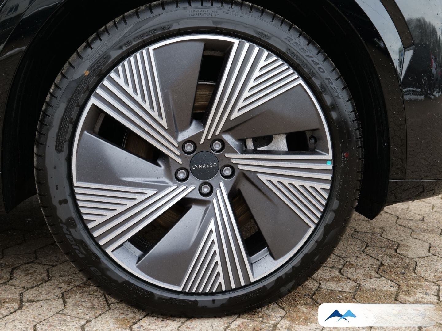 Lynk&Co 08 More/ACC/LED-MATRIX/MASSAGE/PANO/H&K Sound foto 5