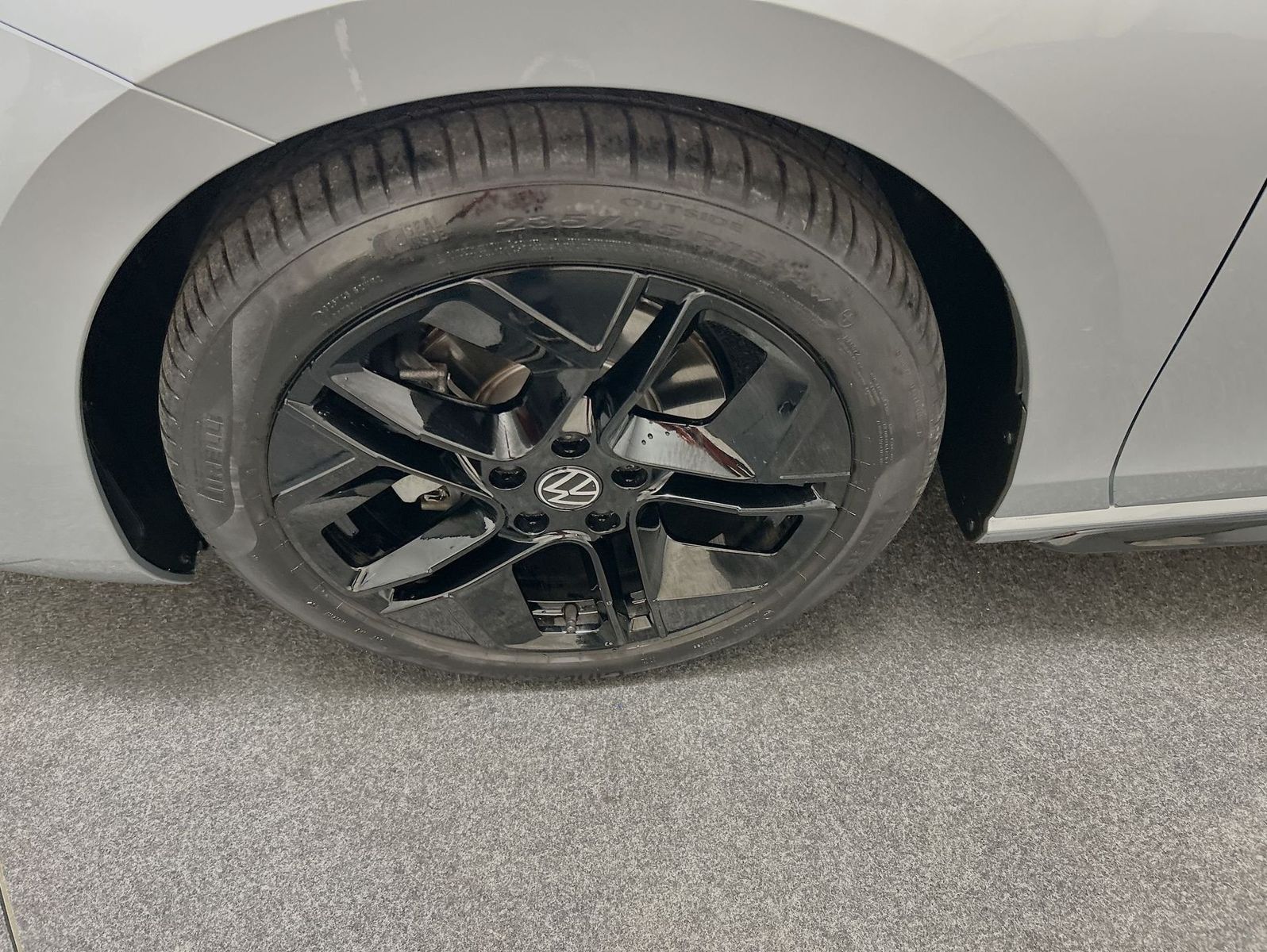 Volkswagen Passat Variant 2.0 TDI DSG R-Line foto 16