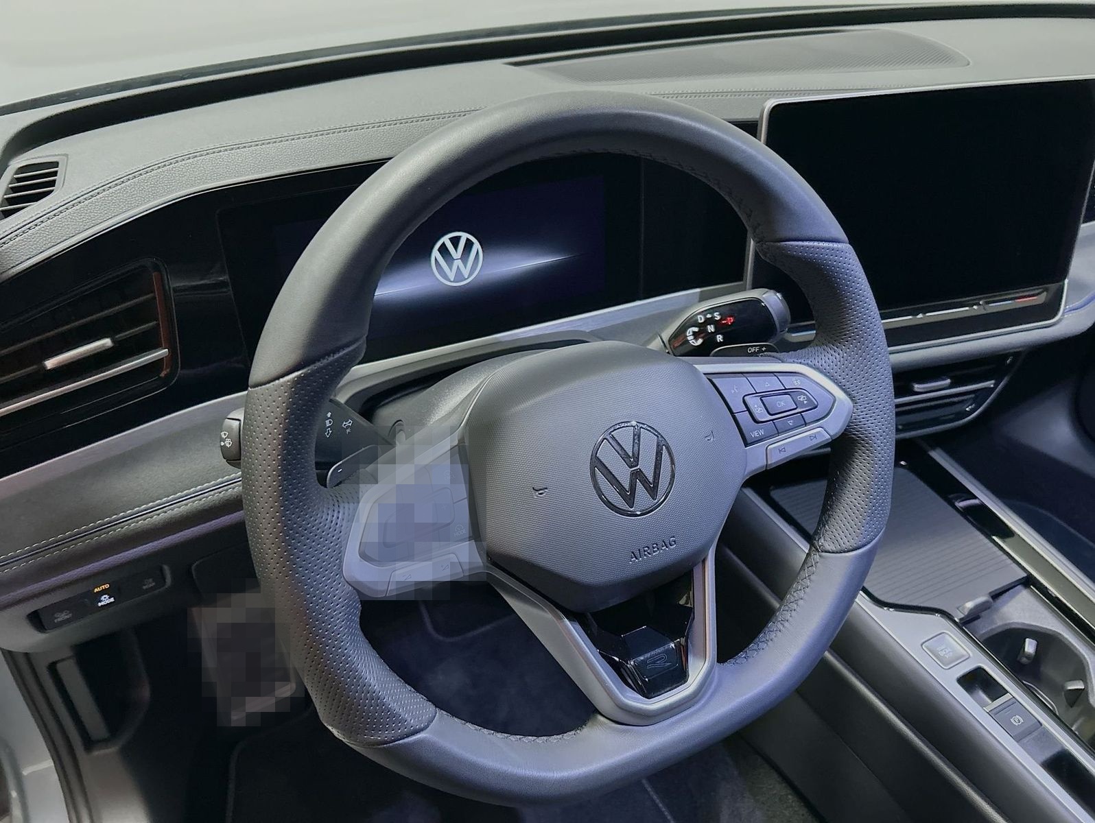 Volkswagen Passat Variant 2.0 TDI DSG R-Line foto 9