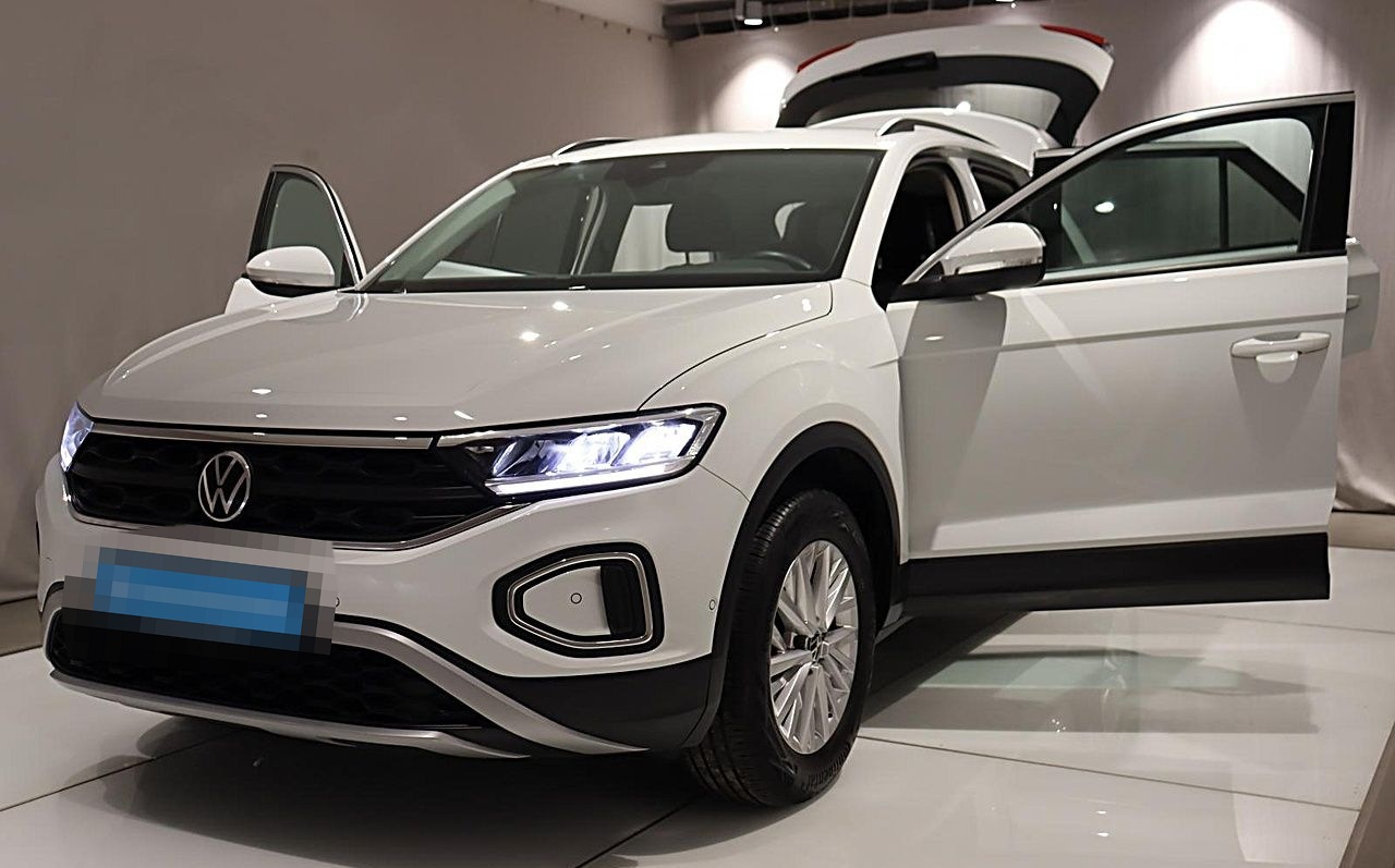 Volkswagen T-Roc Life 1.0 TSI ACC LED KAMERA PDC TEMPOMAT foto 19