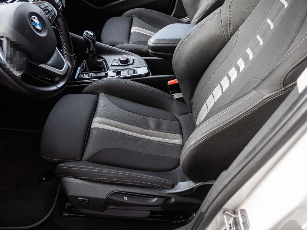 BMW X2 18d+DAB+LED+RFK+PDCv+h+SHZ+Temp+Klimaautomati foto 6