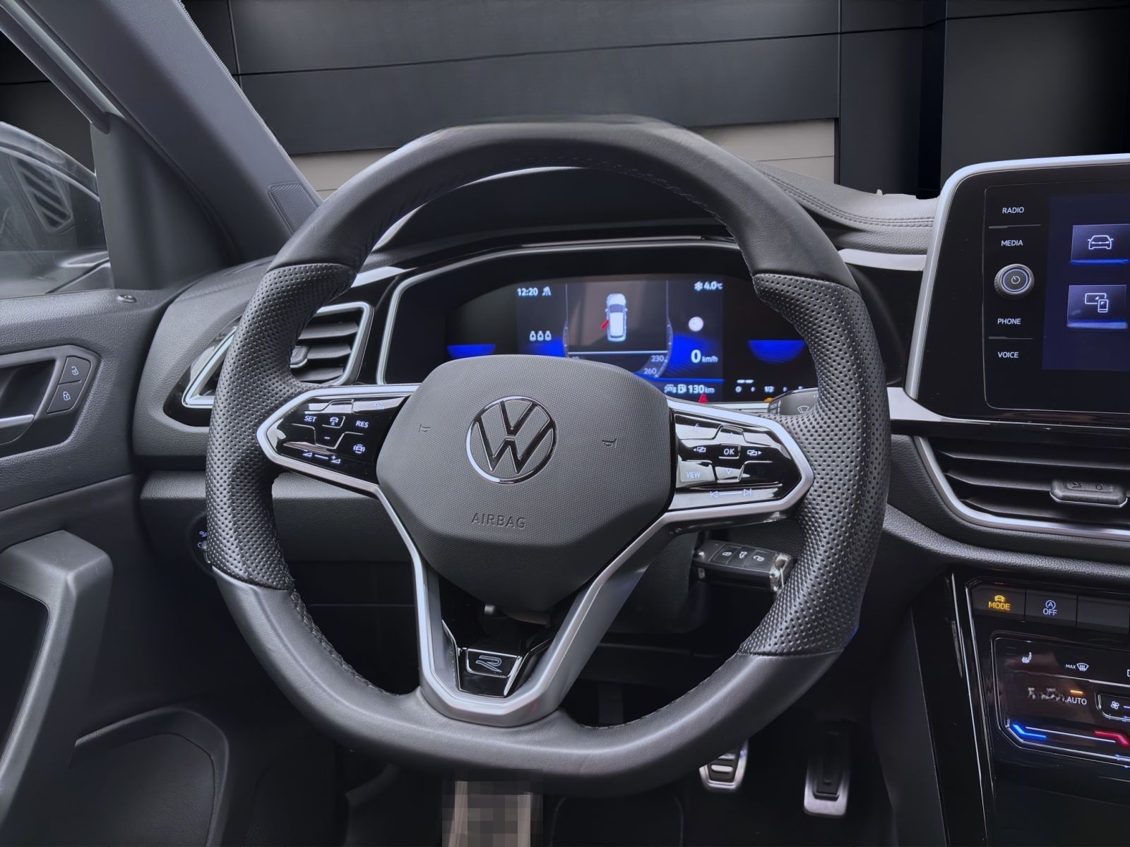 Volkswagen T-Roc 1.0 TSI R-LINE NAVI ACC KAMERA SITZHZG foto 11