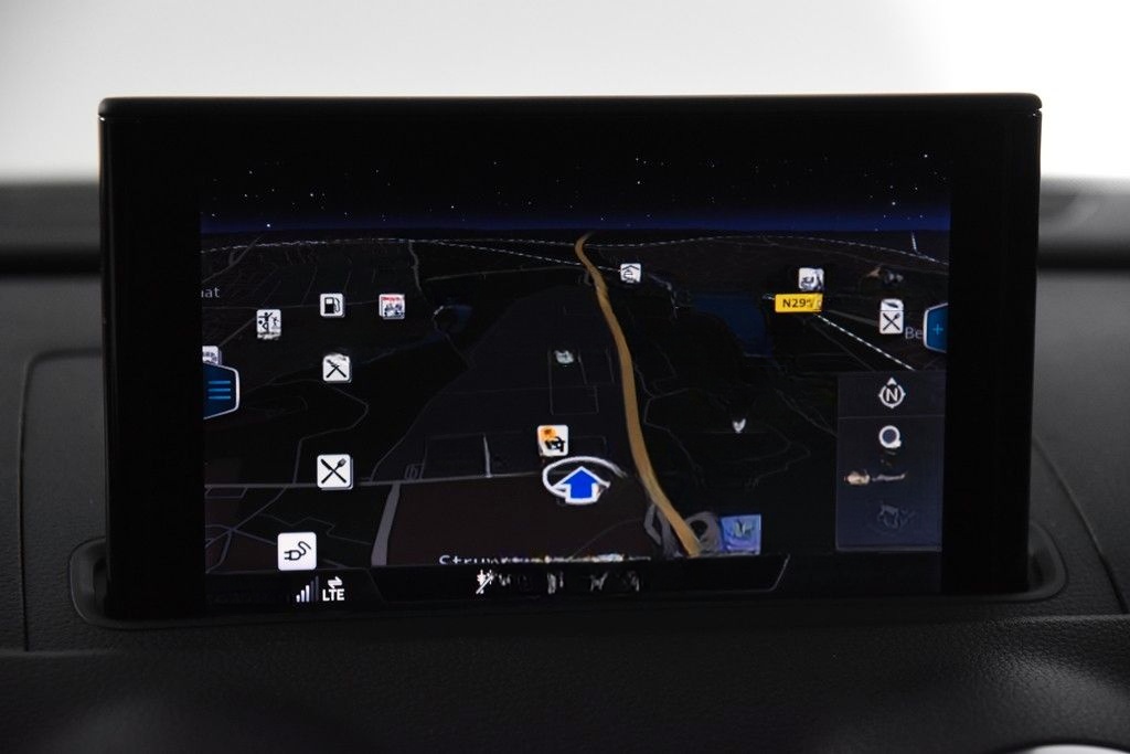 Audi A3 40 TFSI-e Sportback *1.Hand*Leder*SHZ*Navi* foto 13