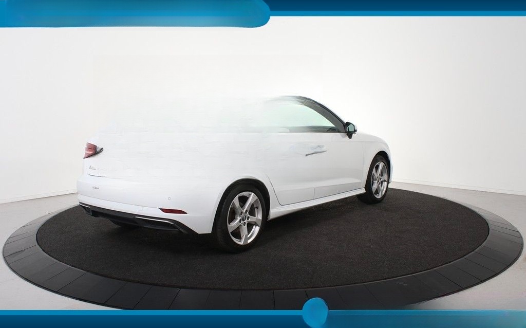 Audi A3 40 TFSI-e Sportback *1.Hand*Leder*SHZ*Navi* foto 6