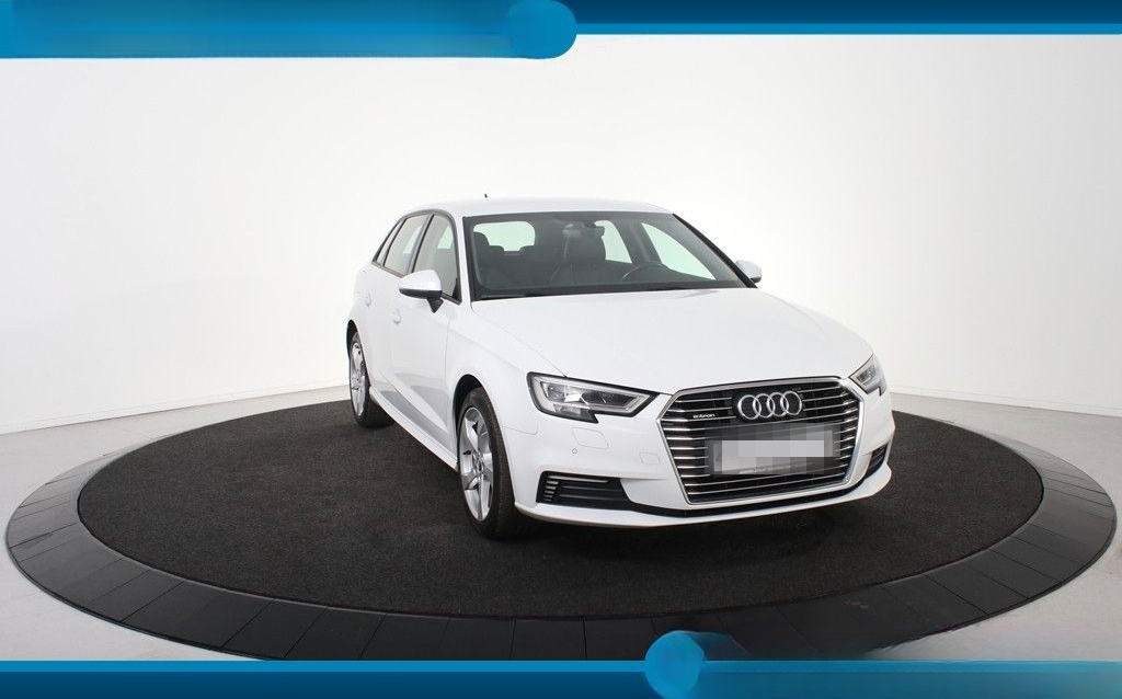 Audi A3 40 TFSI-e Sportback *1.Hand*Leder*SHZ*Navi* foto 7