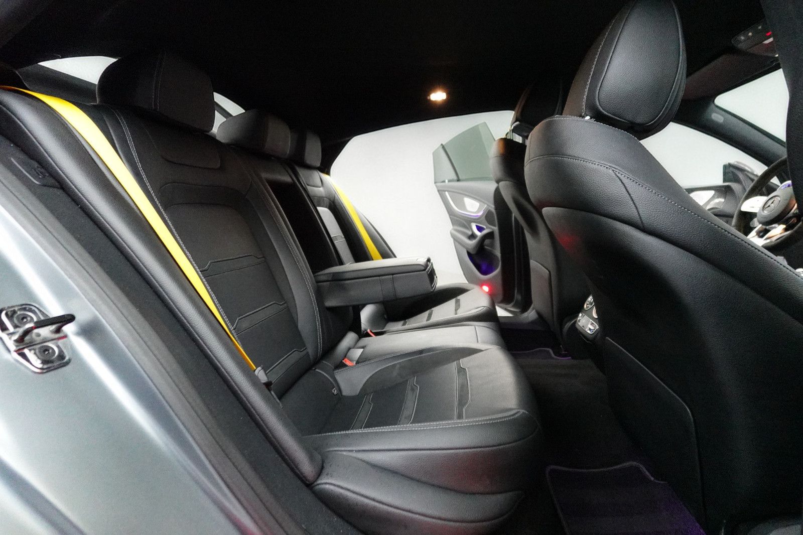 Mercedes-Benz AMG GT 53 4M+*PERFORMANCE*V8-SYTLING*CARBON FULL foto 18