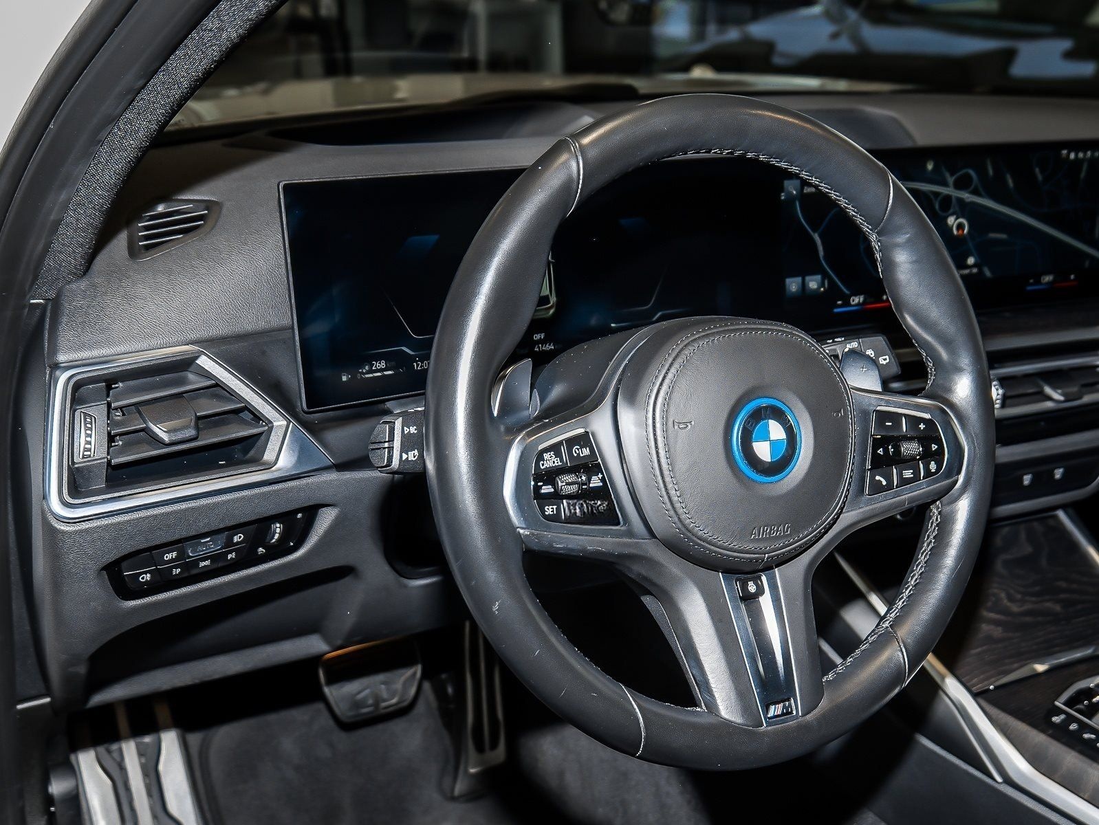 BMW 330e xDrive Touring M-Sport UPE82.900 AHK DAProf foto 20