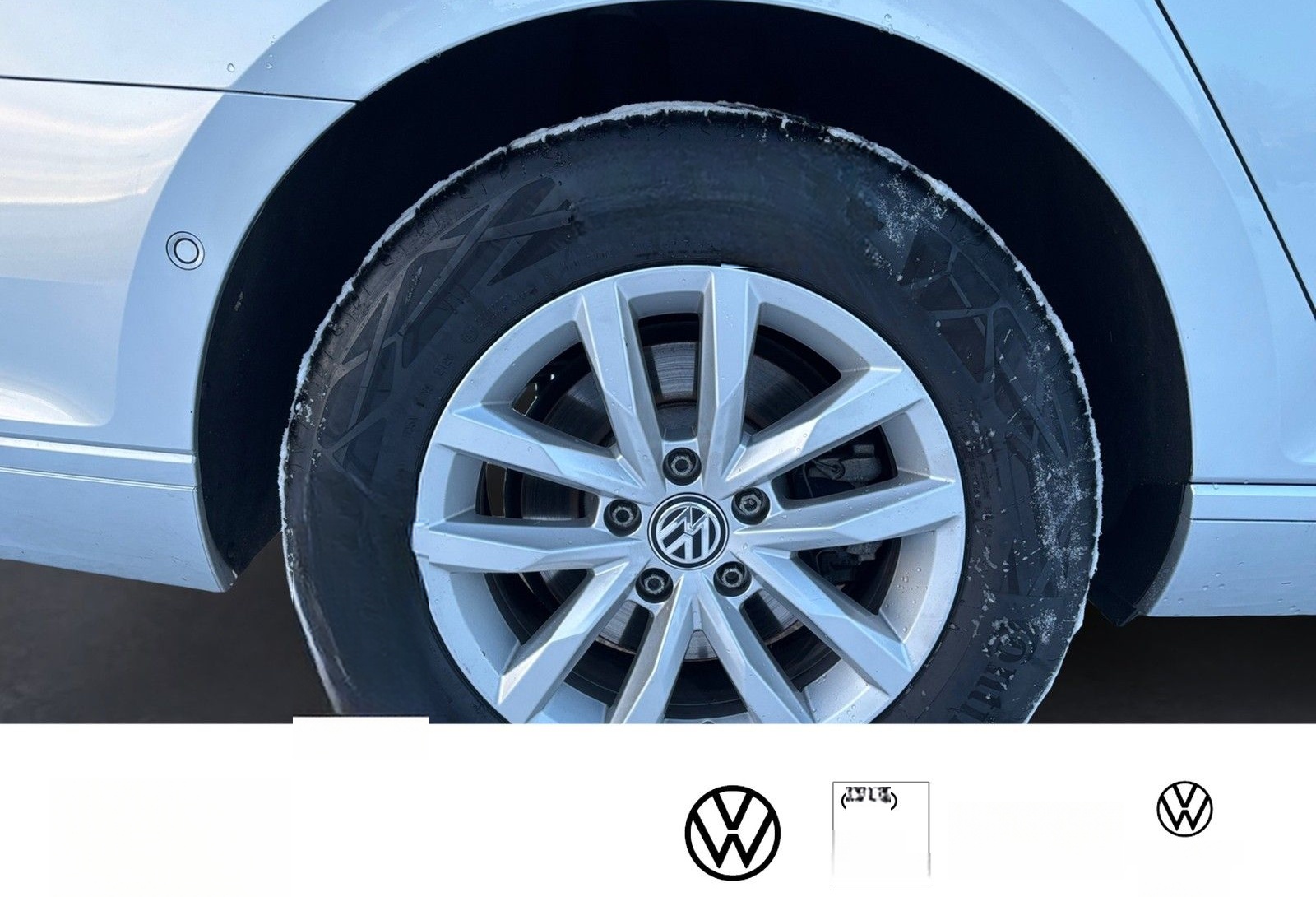 Volkswagen Passat Variant 2.0 TDI Business DSG LED+NAV+ACC foto 6