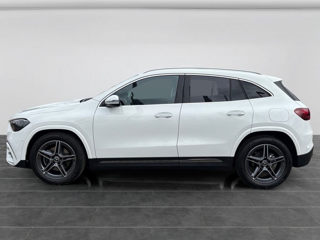 Mercedes-Benz GLA 180 AMG|LED|KAM|PTS|SHZ|TEMP|KEYL foto 3