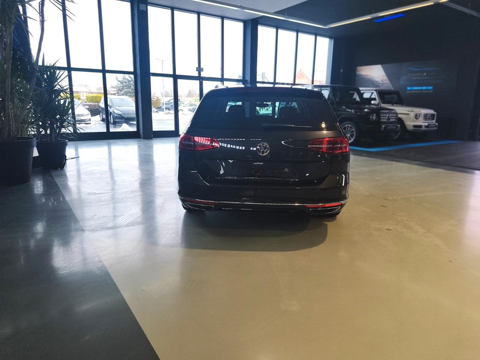 Volkswagen Passat V.2.0 TSI 280PS 4*4 Highline R-Line+AHK foto 4